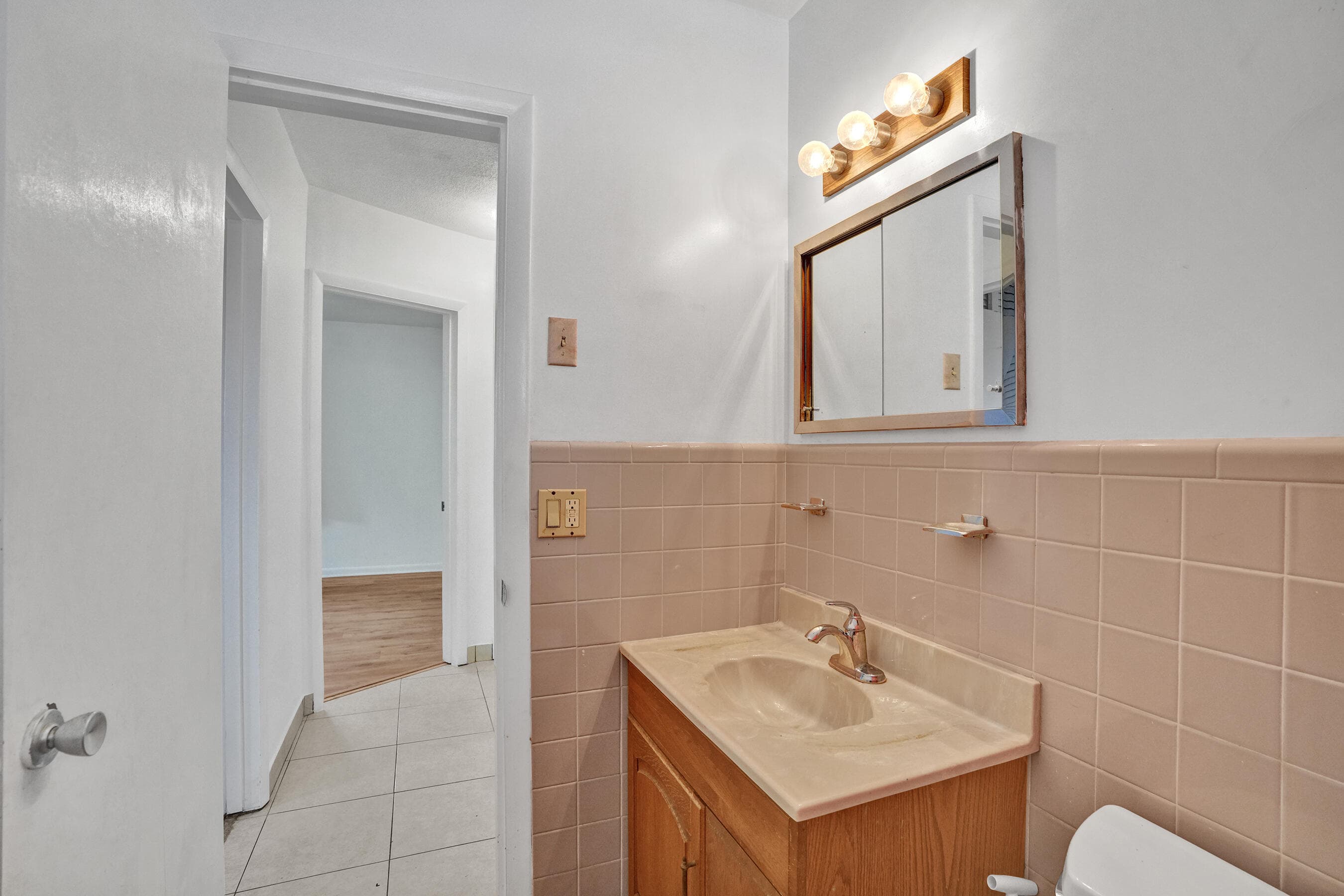 731 SW 71st Terrace, Pembroke Pines, FL 33023 — photo 23 of 66