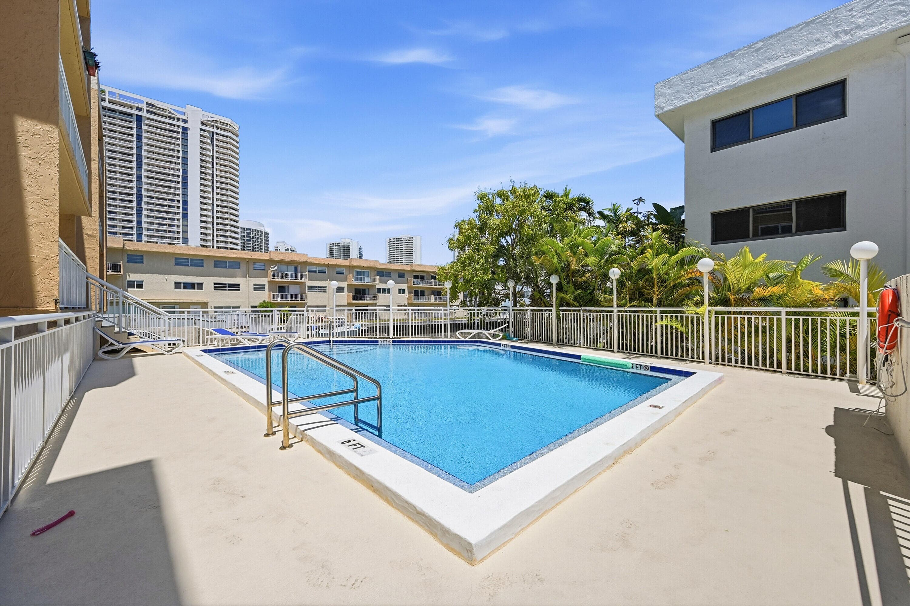 17051 NE 35th Avenue 307, North Miami Beach, FL 33160 — photo 20 of 22
