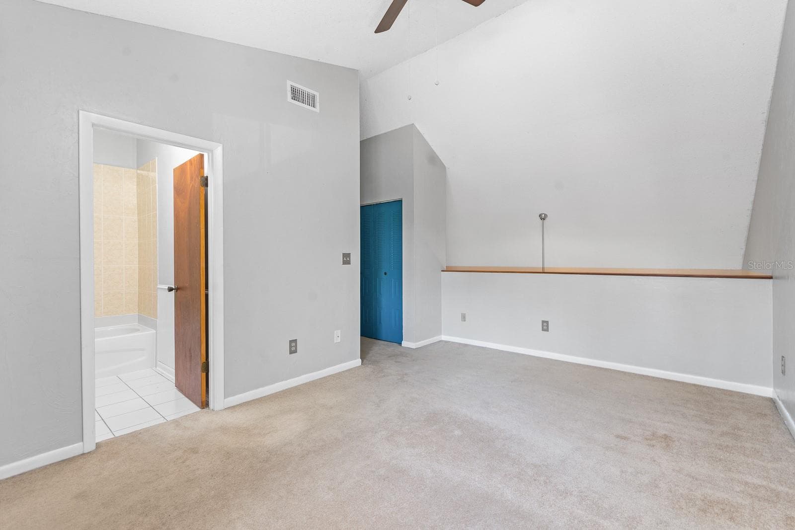 6926 SW 45th Avenue 6926, Gainesville, FL 32608 — photo 9 of 11