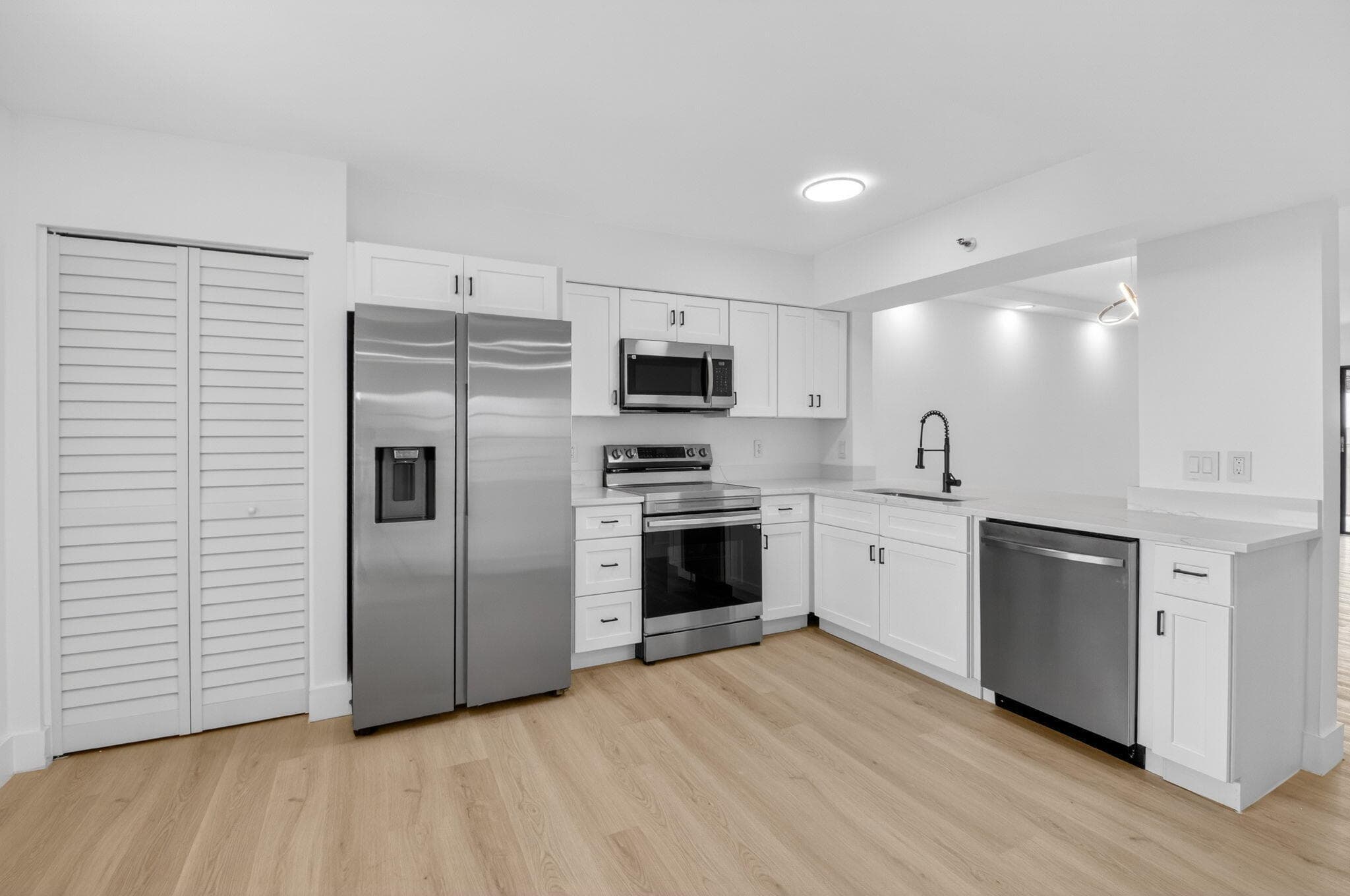 14475 Strathmore Lane 808, Delray Beach, FL 33446 — photo 2 of 76
