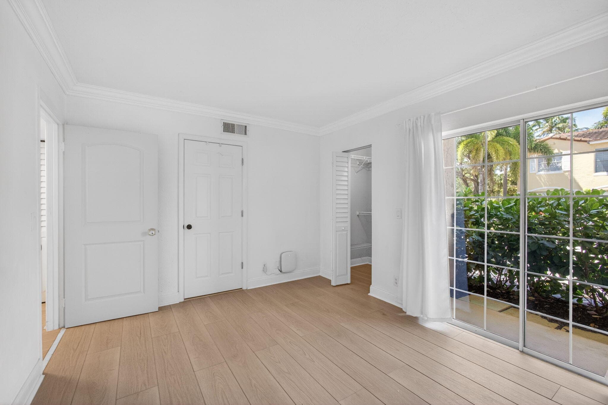 1020 Lake Shore Drive 105, Lake Park, FL 33403 — photo 13 of 60