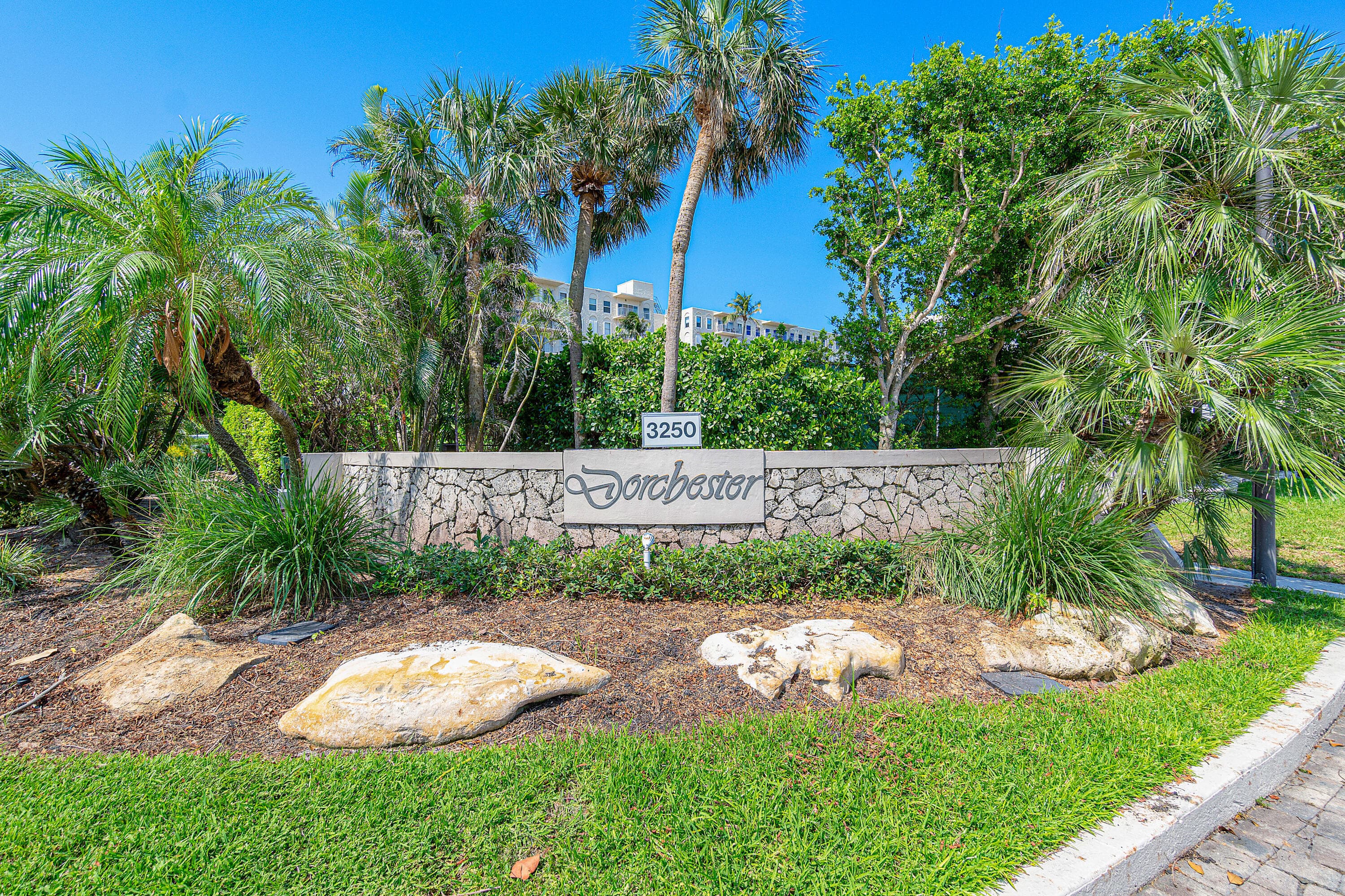 3250 S Ocean Boulevard 206s, Palm Beach, FL 33480 — photo 26 of 37