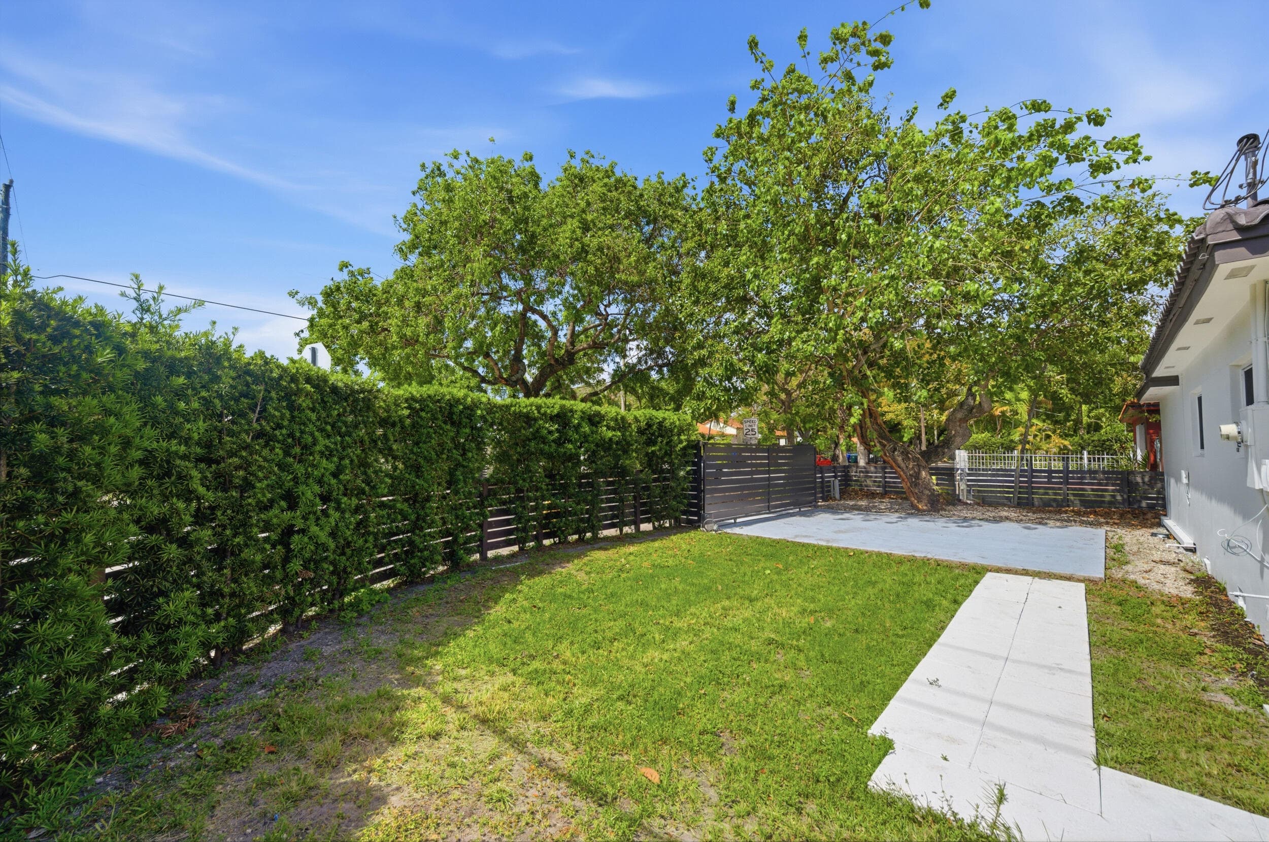1770 SW 17th Avenue, Miami, FL 33145 — photo 4 of 46