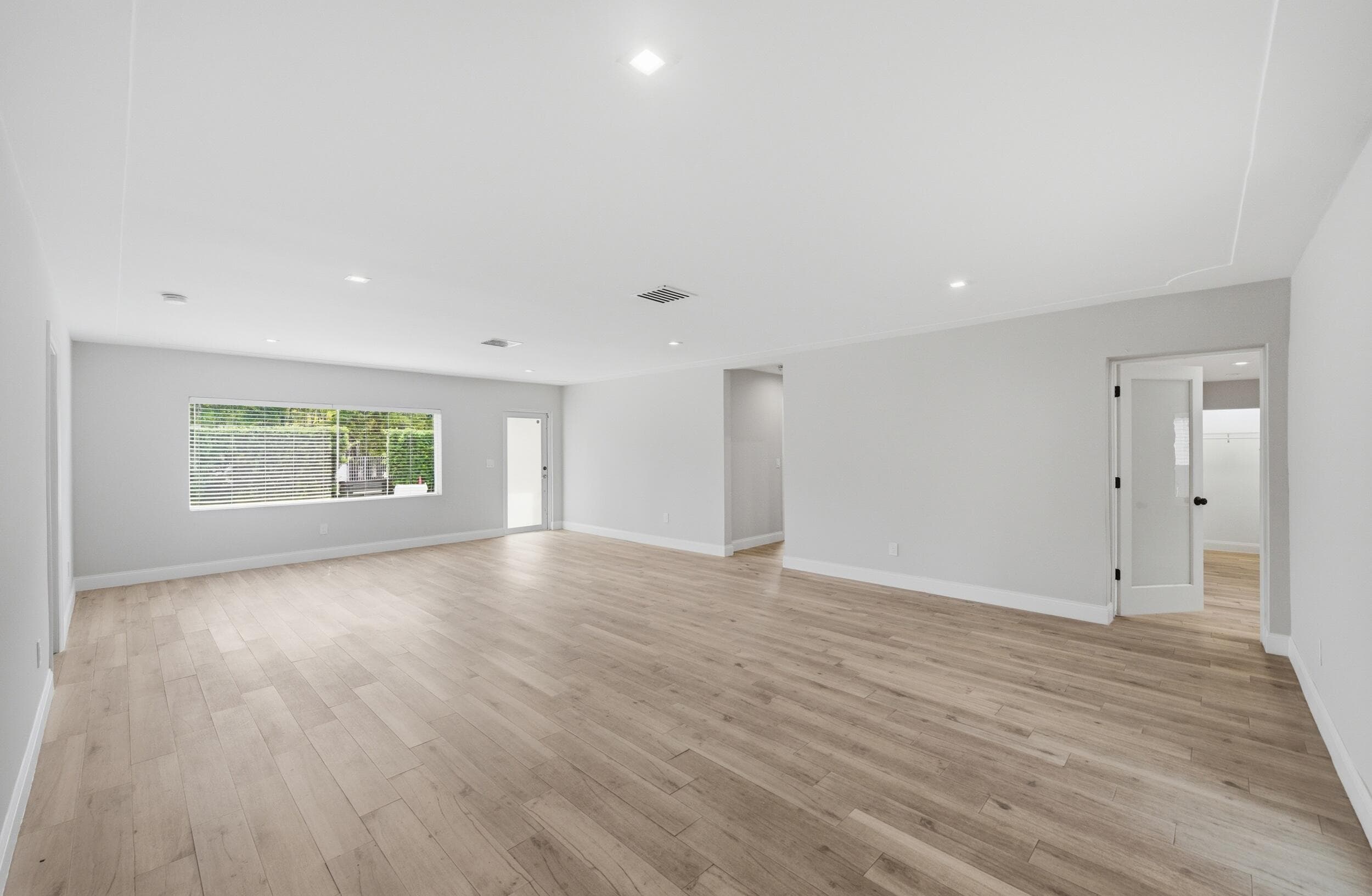 1770 SW 17th Avenue, Miami, FL 33145 — photo 14 of 46