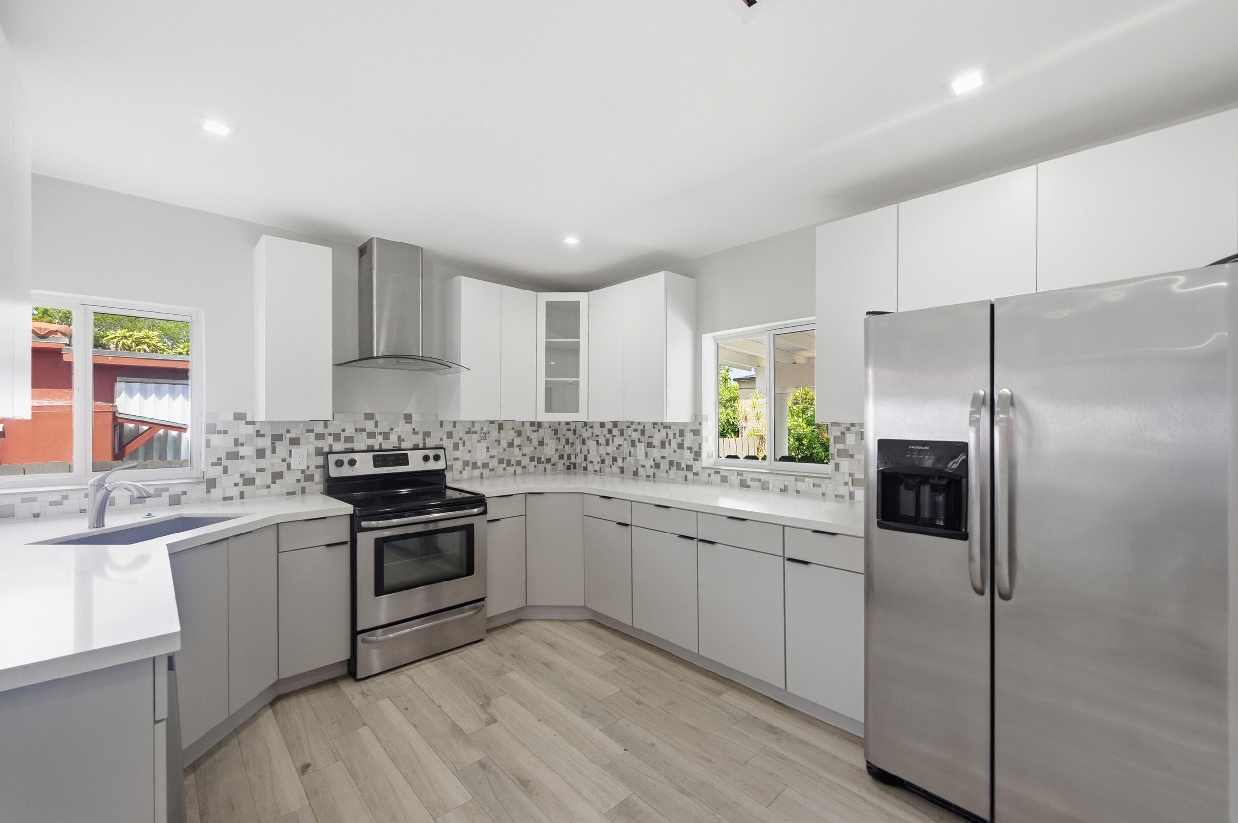 1770 SW 17th Avenue, Miami, FL 33145 — photo 15 of 46
