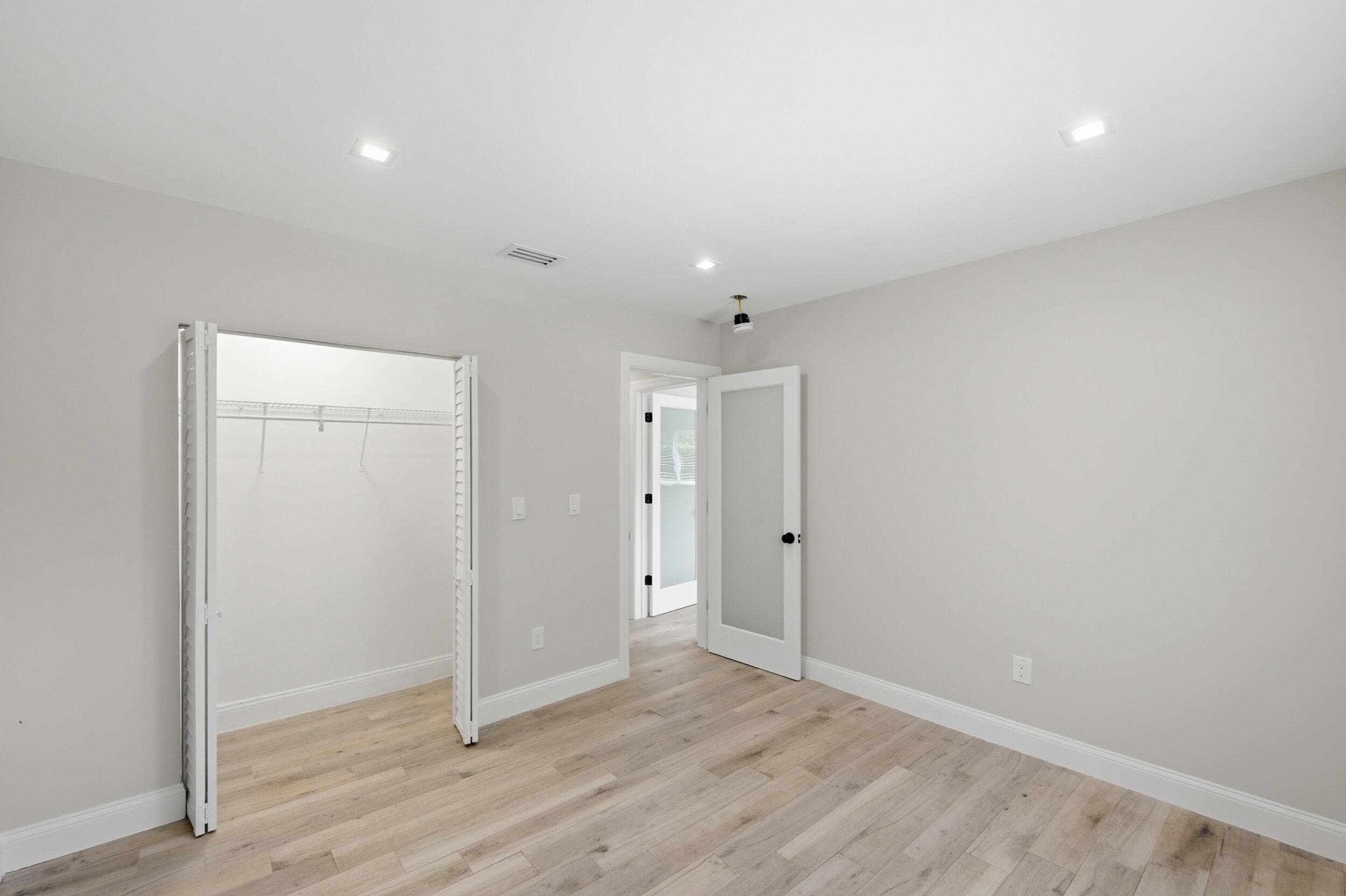 1770 SW 17th Avenue, Miami, FL 33145 — photo 31 of 46