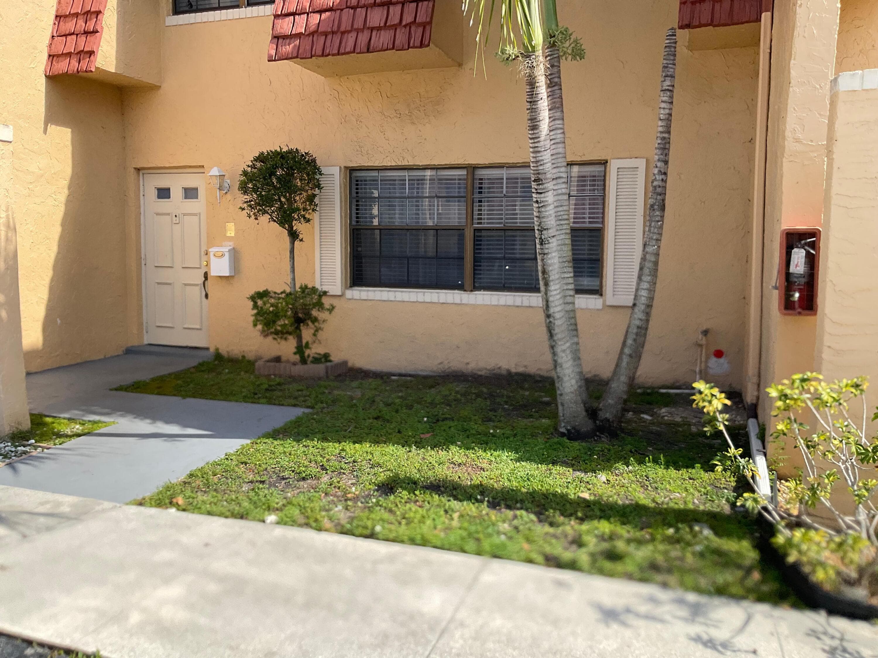 64 Canterbury Lane, Tamarac, FL 33319 — photo 3 of 36