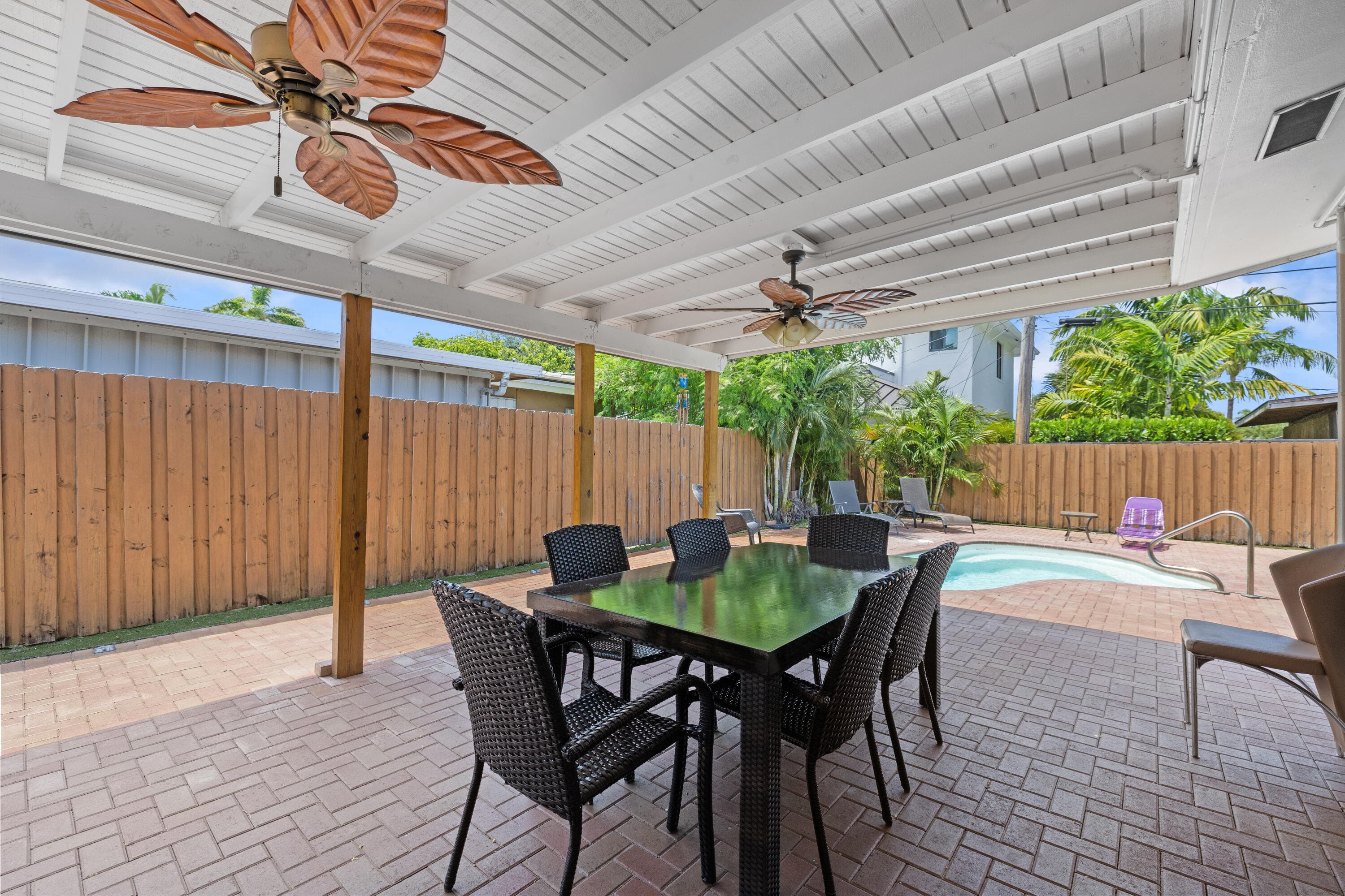 3211 Seaward Drive, Lauderdale-By-The-Sea, FL 33062 — photo 21 of 25
