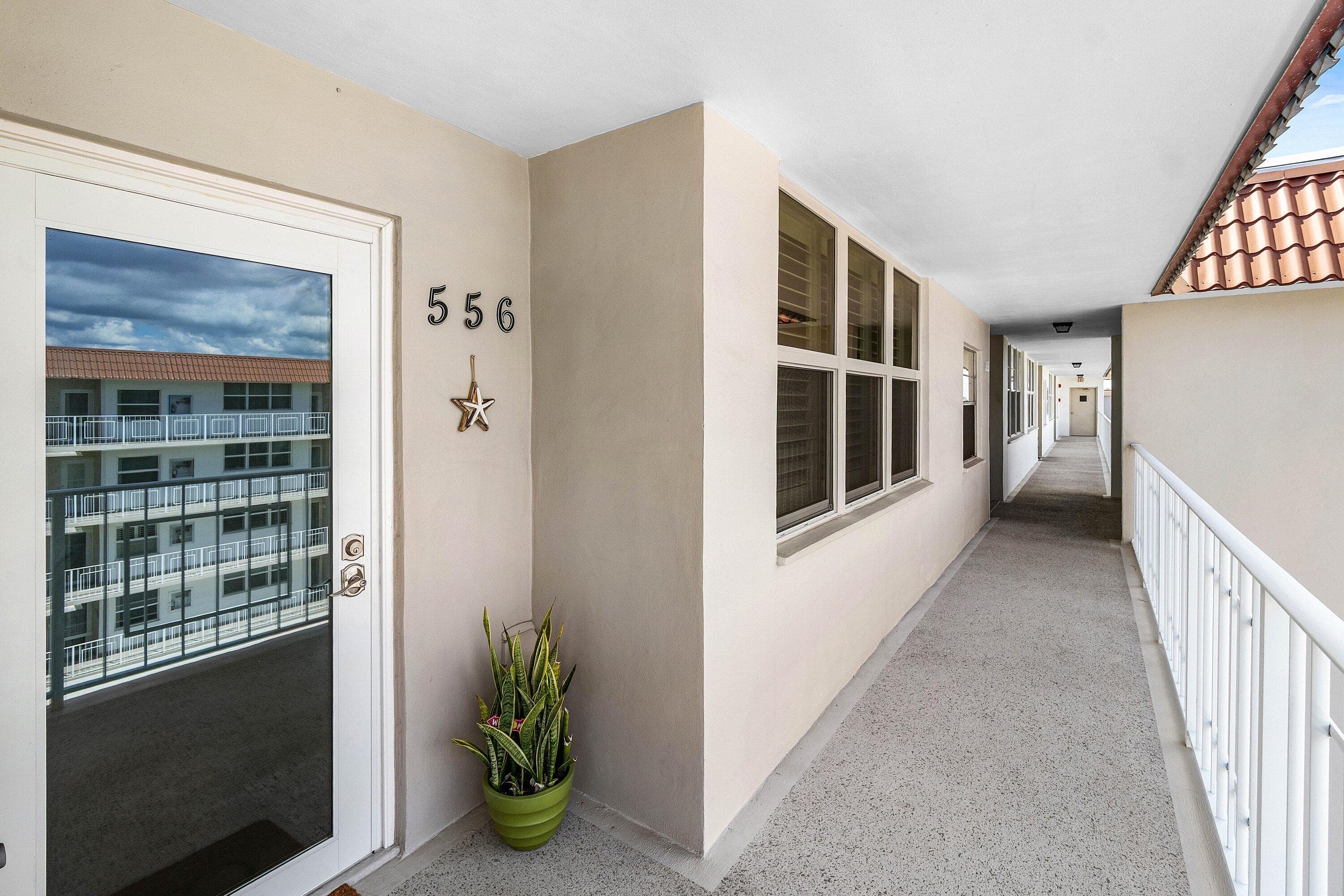 930 Dogwood Drive 556, Delray Beach, FL 33483 — photo 6 of 69