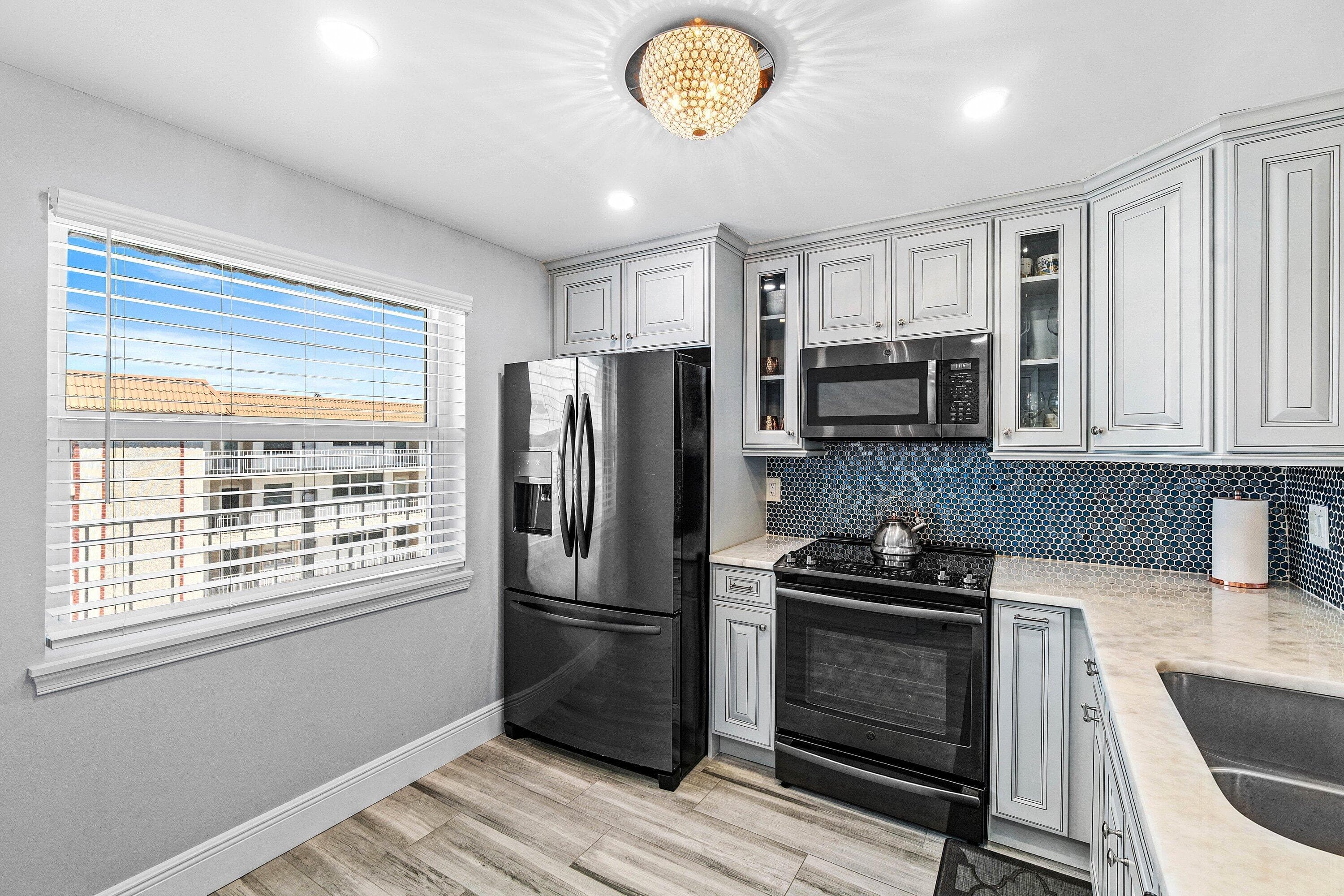 930 Dogwood Drive 556, Delray Beach, FL 33483 — photo 9 of 69