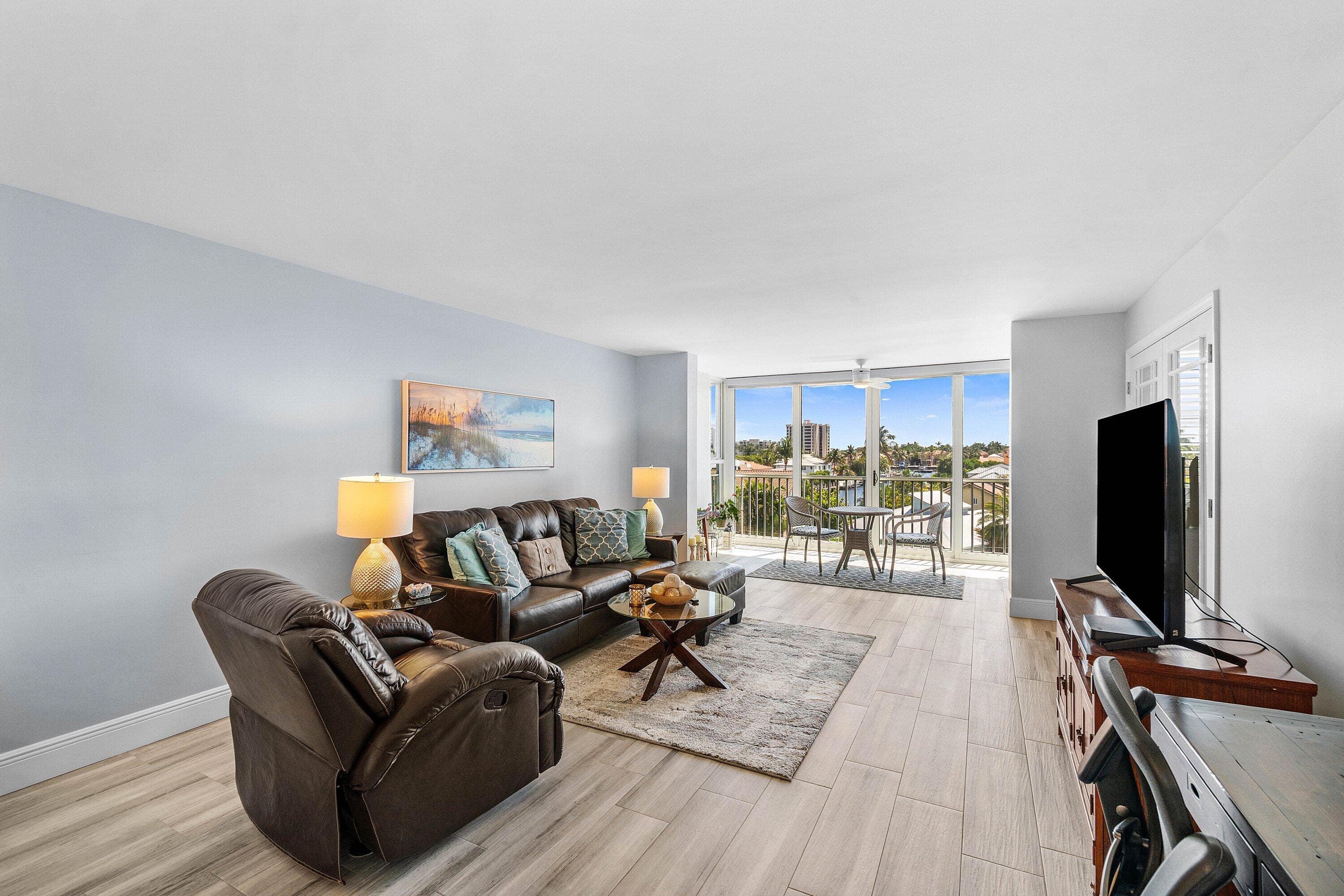 930 Dogwood Drive 556, Delray Beach, FL 33483 — photo 16 of 69