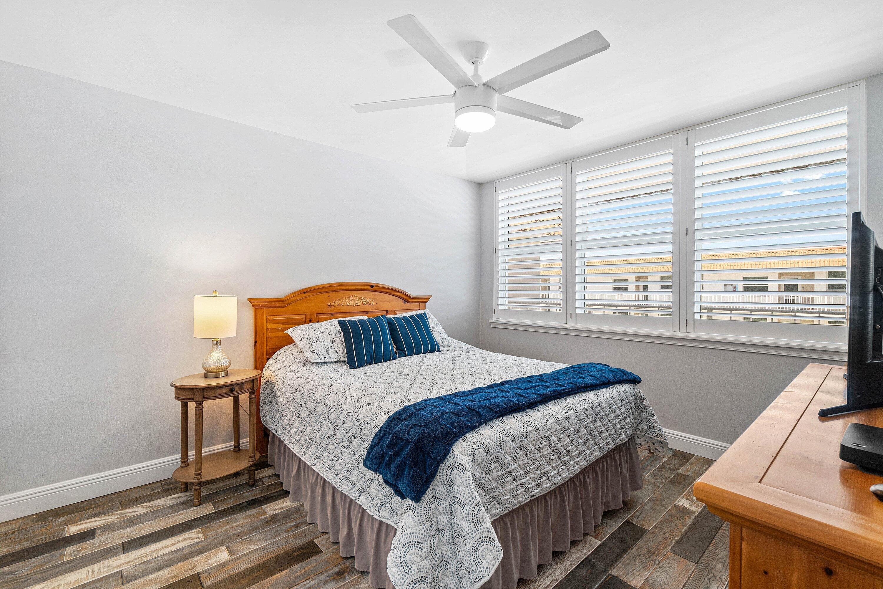 930 Dogwood Drive 556, Delray Beach, FL 33483 — photo 25 of 69