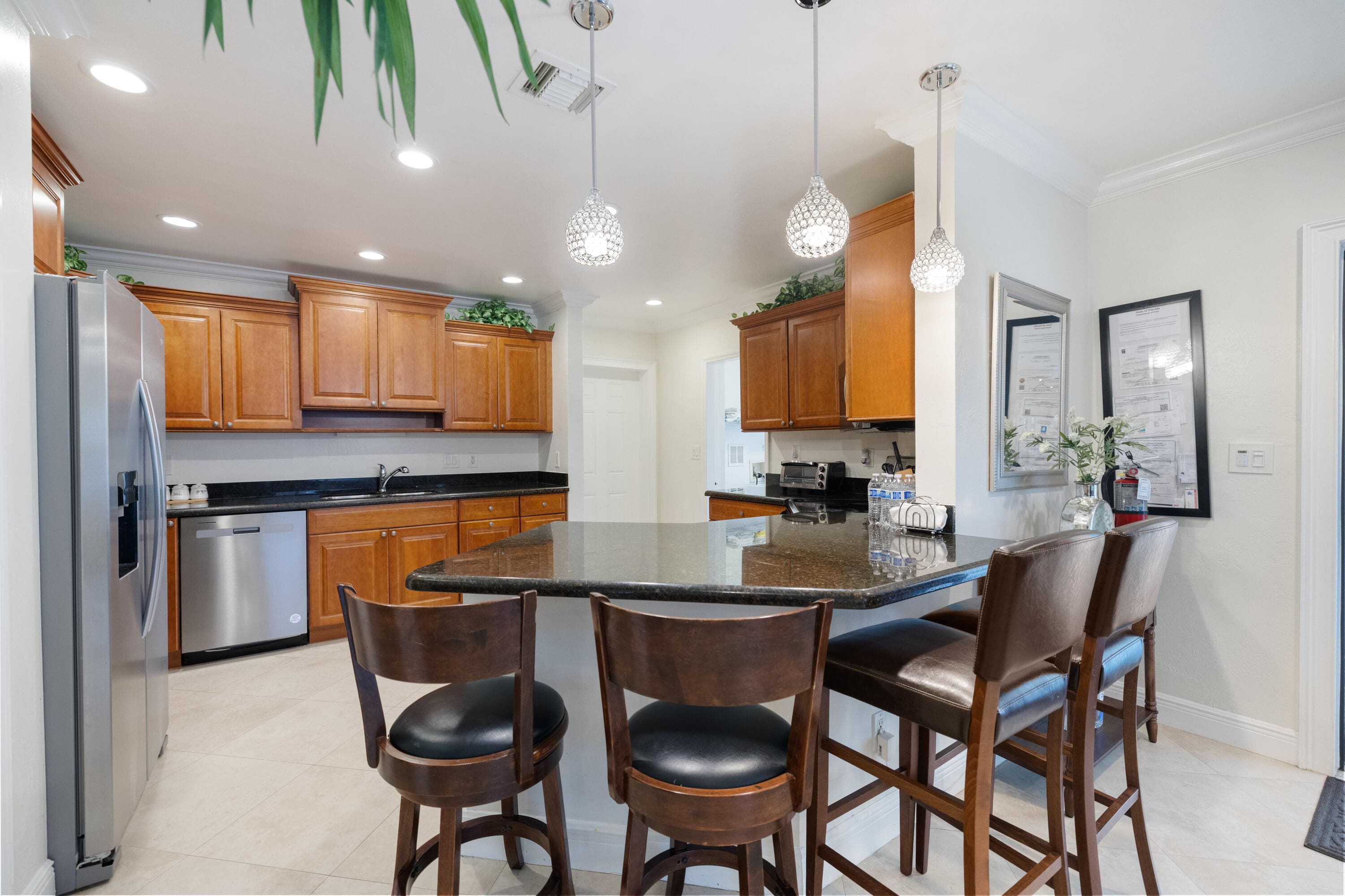 3211 Seaward Drive, Lauderdale-By-The-Sea, FL 33062 — photo 4 of 25