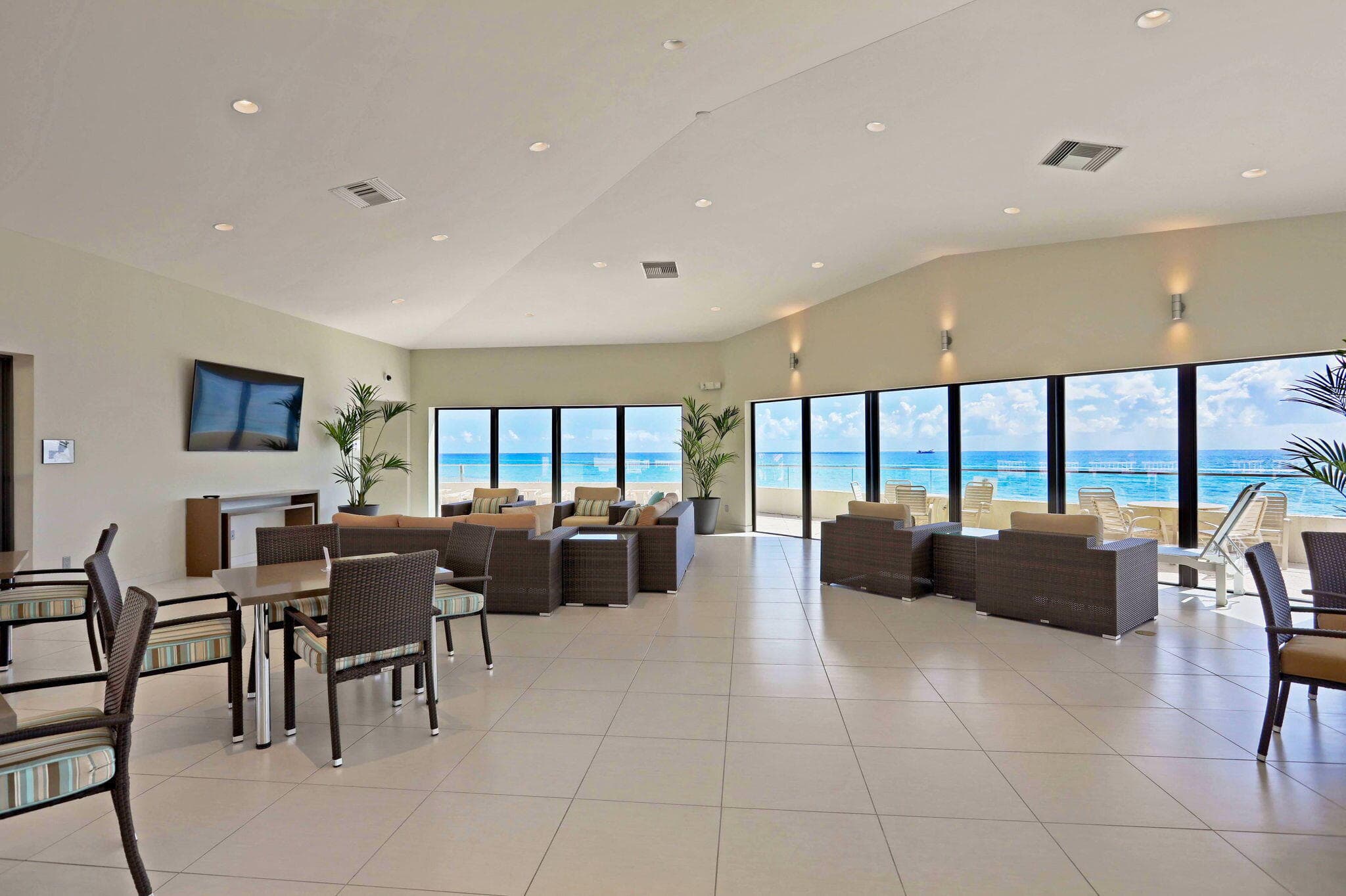 5550 N Ocean Drive 21c, Singer Island, FL 33404 — photo 43 of 72