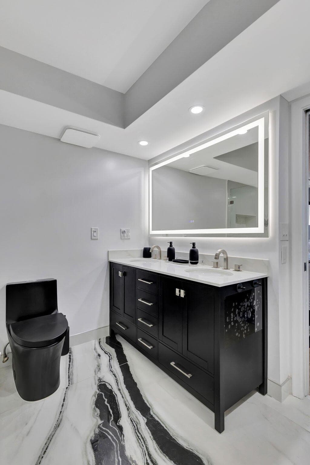 5550 N Ocean Drive 21c, Singer Island, FL 33404 — photo 25 of 72
