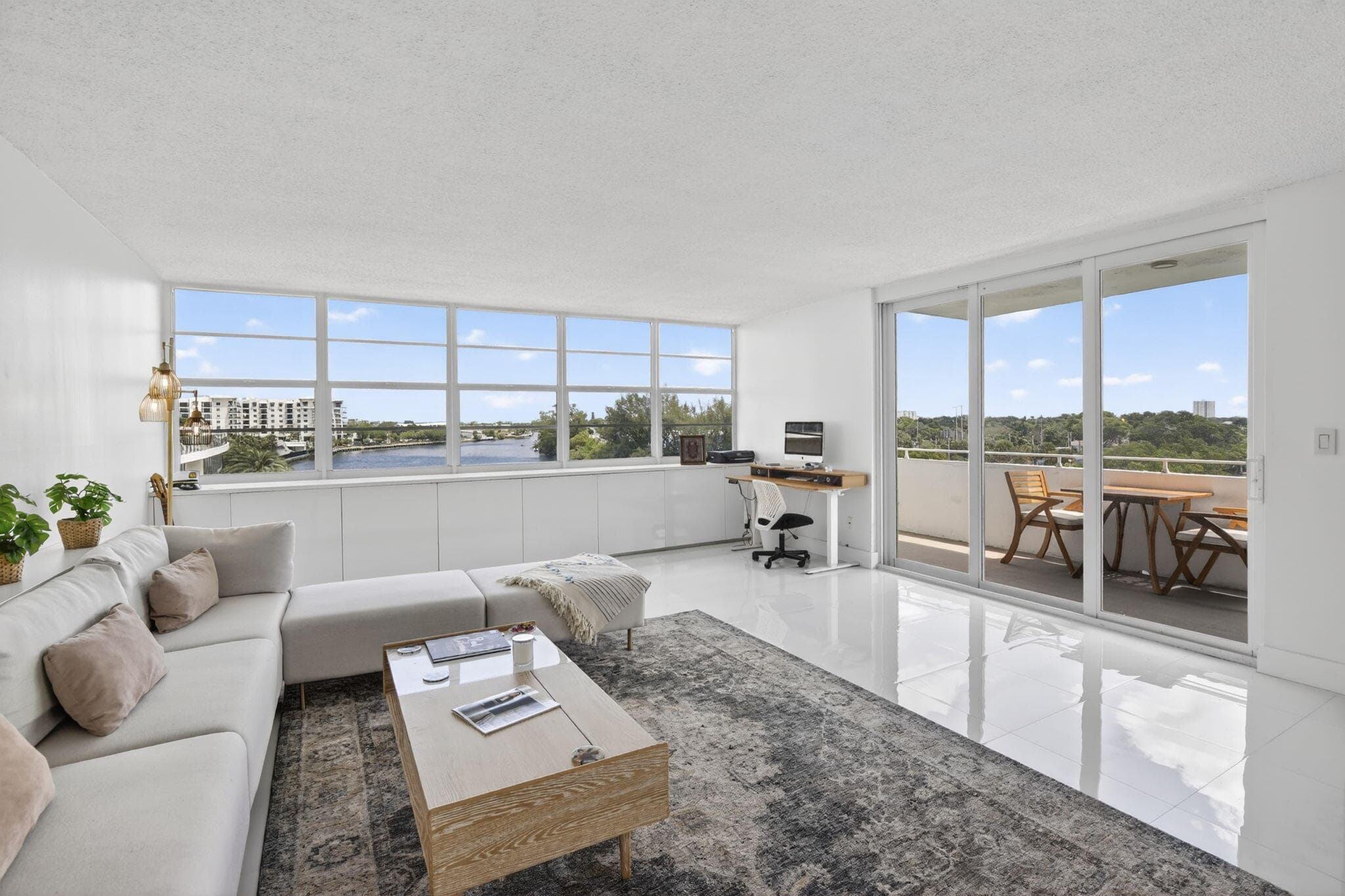1170 N Federal Highway 501, Fort Lauderdale, FL 33304 — photo 8 of 82
