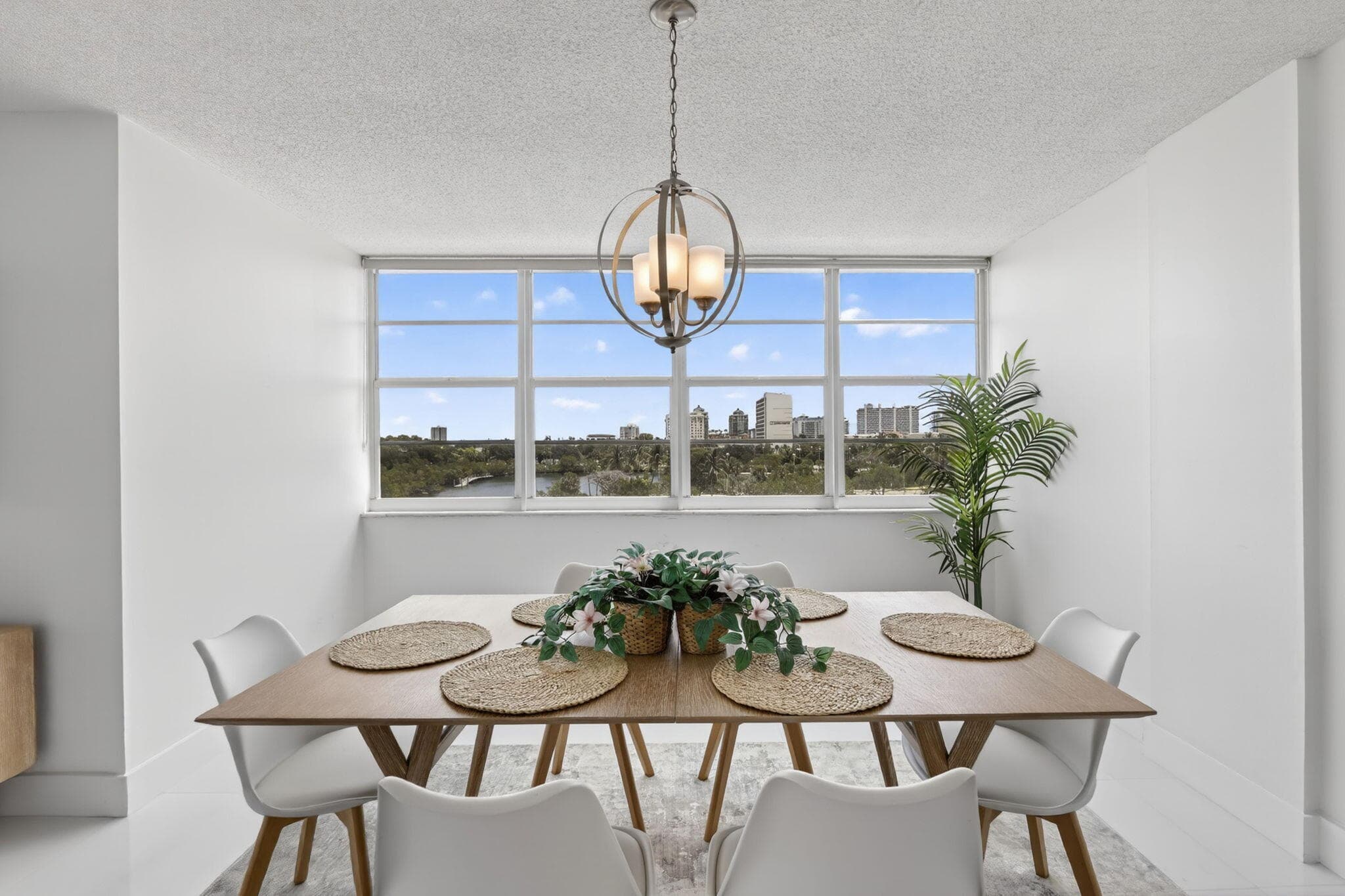 1170 N Federal Highway 501, Fort Lauderdale, FL 33304 — photo 17 of 82