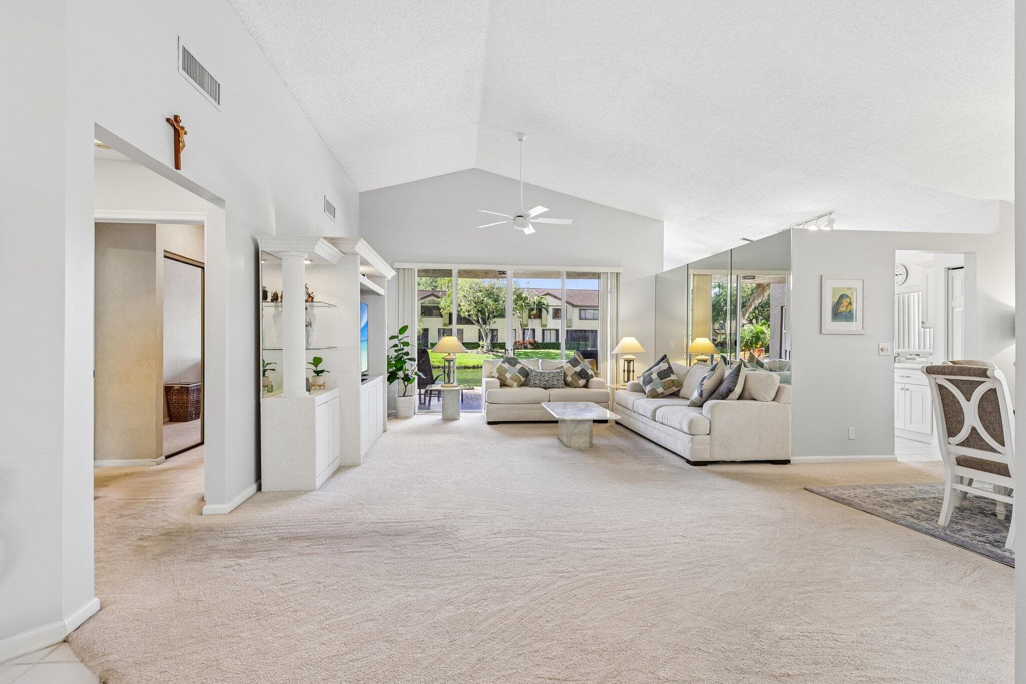 1110 NW 105th Way, Plantation, FL 33322 — photo 7 of 47