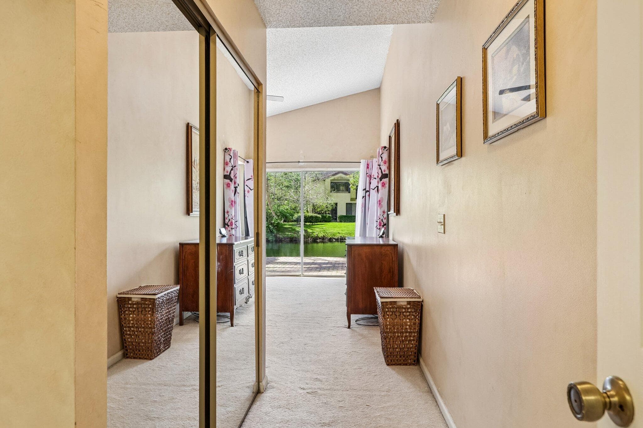 1110 NW 105th Way, Plantation, FL 33322 — photo 18 of 47