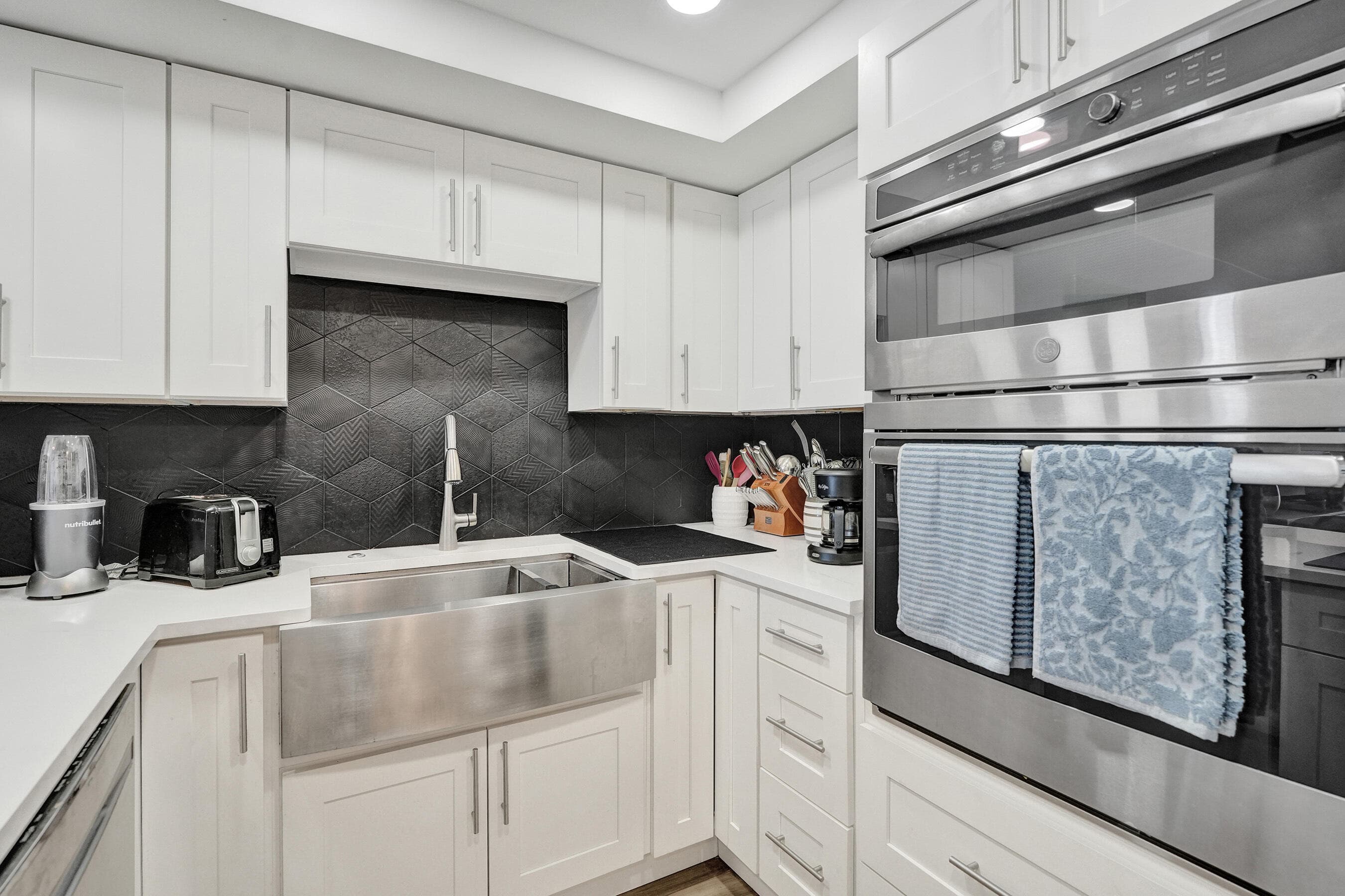 600 Three Islands Boulevard 615, Hallandale Beach, FL 33009 — photo 6 of 39