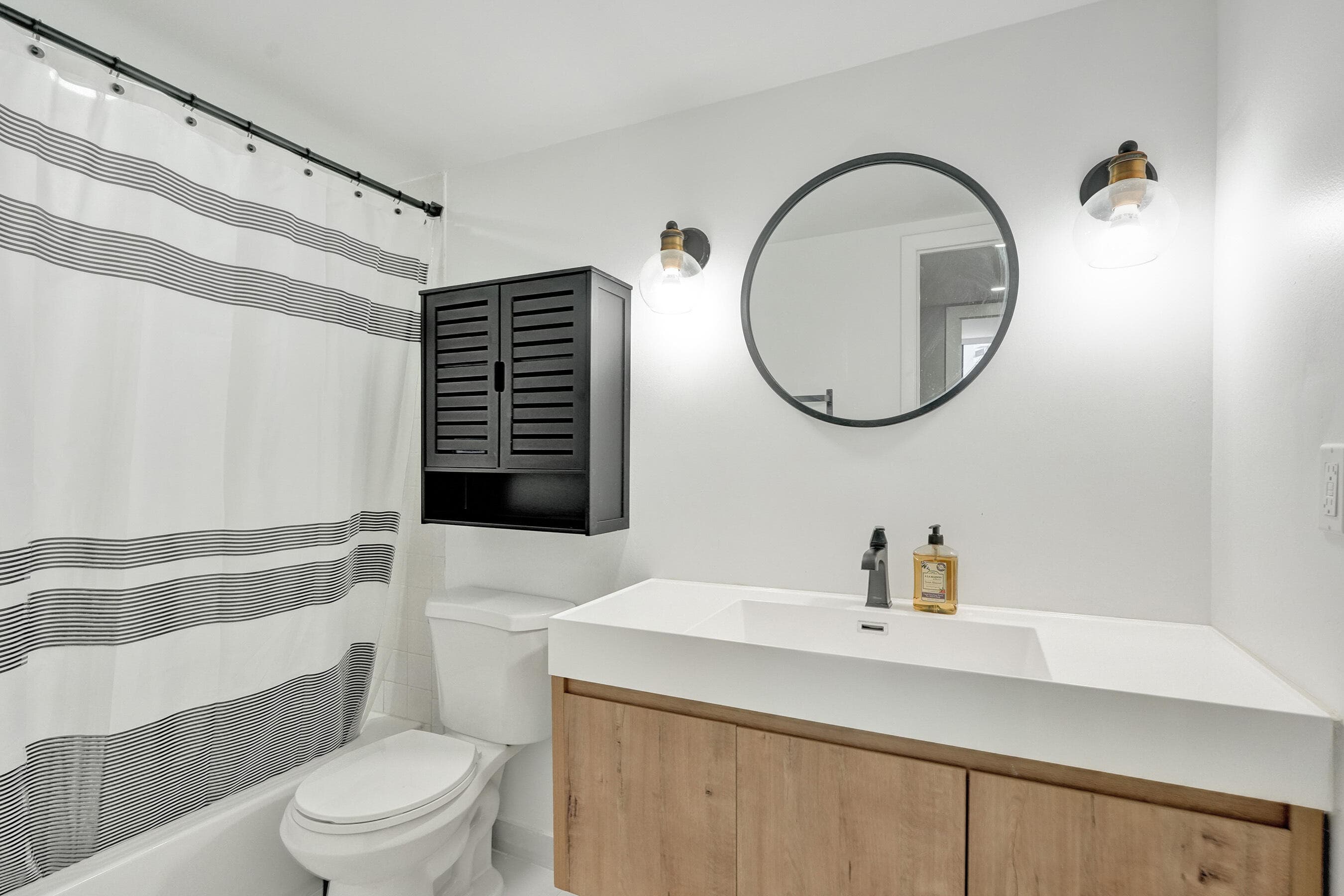 600 Three Islands Boulevard 615, Hallandale Beach, FL 33009 — photo 17 of 39