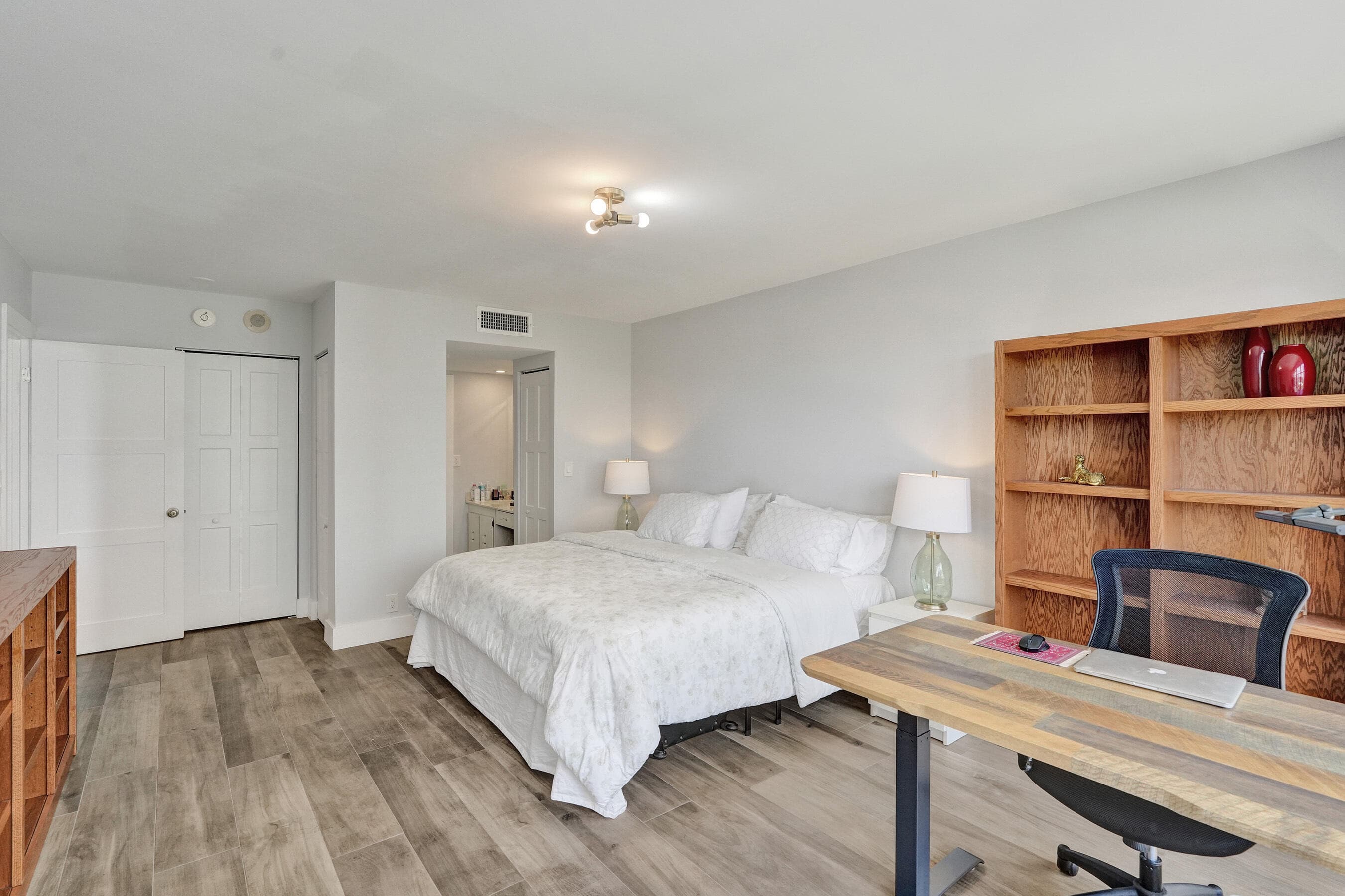 600 Three Islands Boulevard 615, Hallandale Beach, FL 33009 — photo 19 of 39