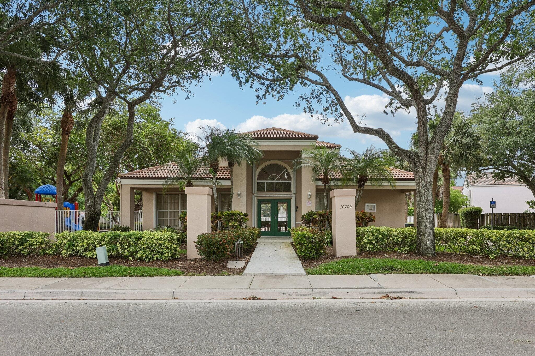 1110 NW 105th Way, Plantation, FL 33322 — photo 44 of 47
