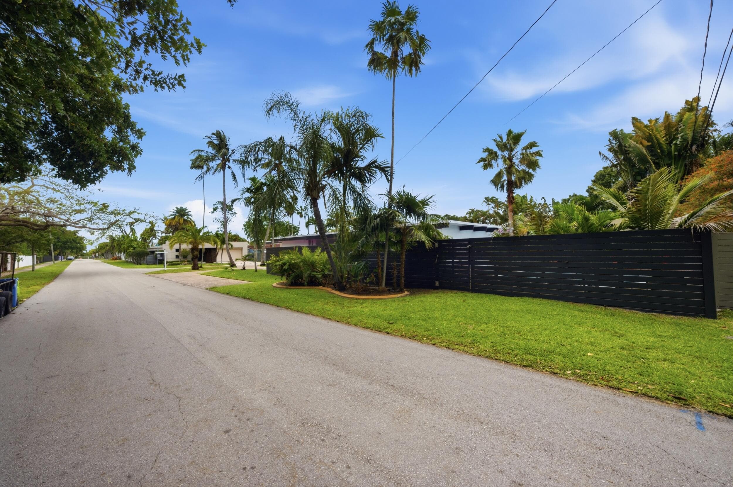 100 NE 22nd Street, Wilton Manors, FL 33305 — photo 34 of 64
