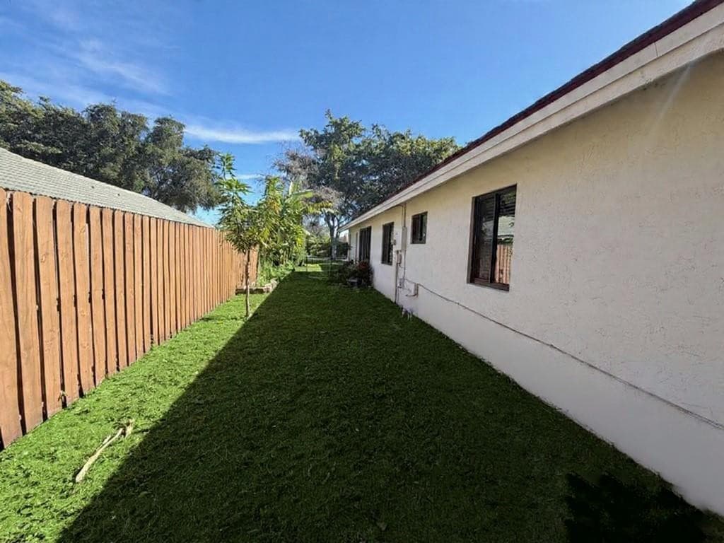 1512 NW 93rd Terrace, Coral Springs, FL 33071 — photo 38 of 41