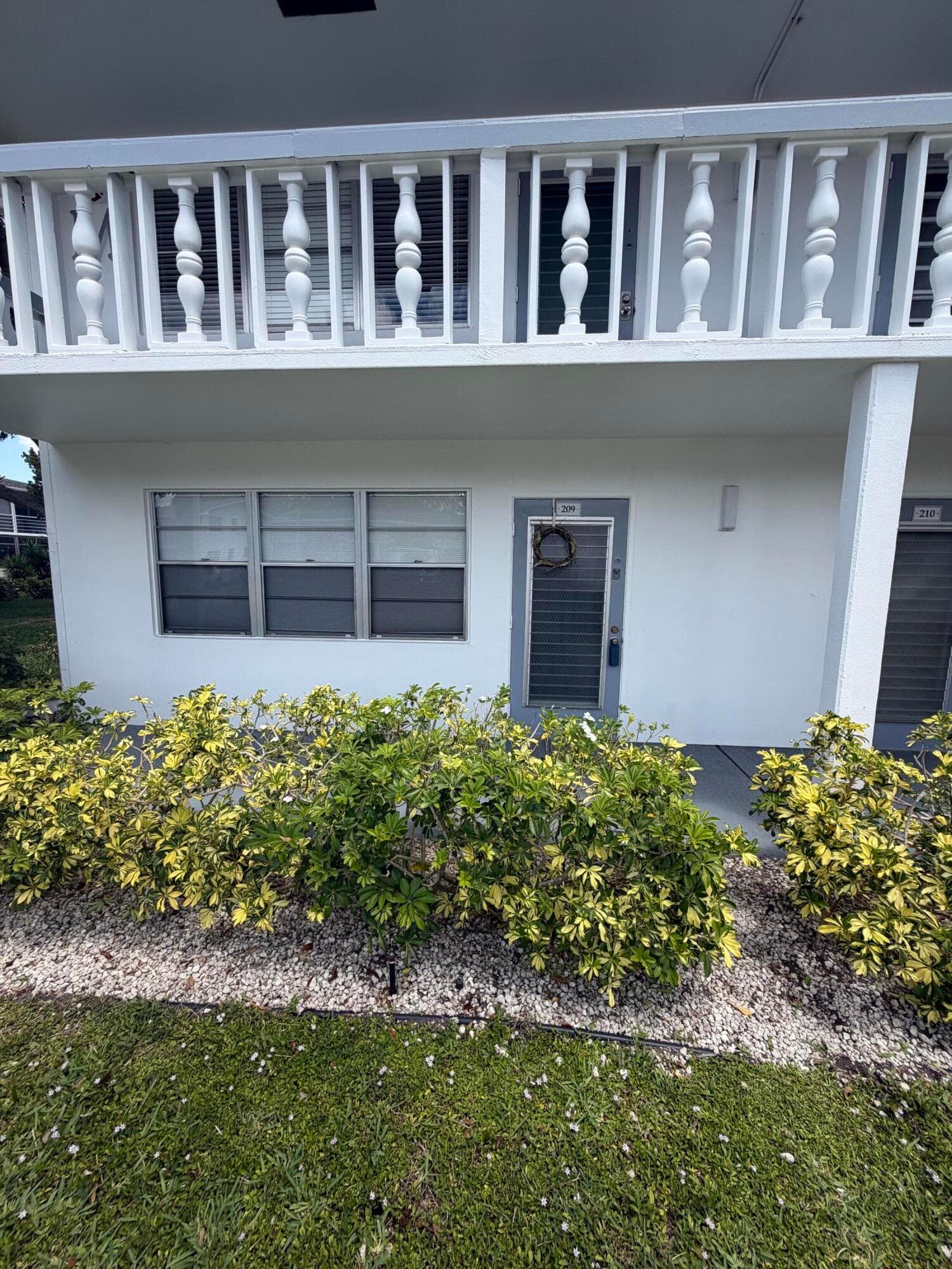 209 Newport M 209, Deerfield Beach, FL 33442 — photo 1 of 16