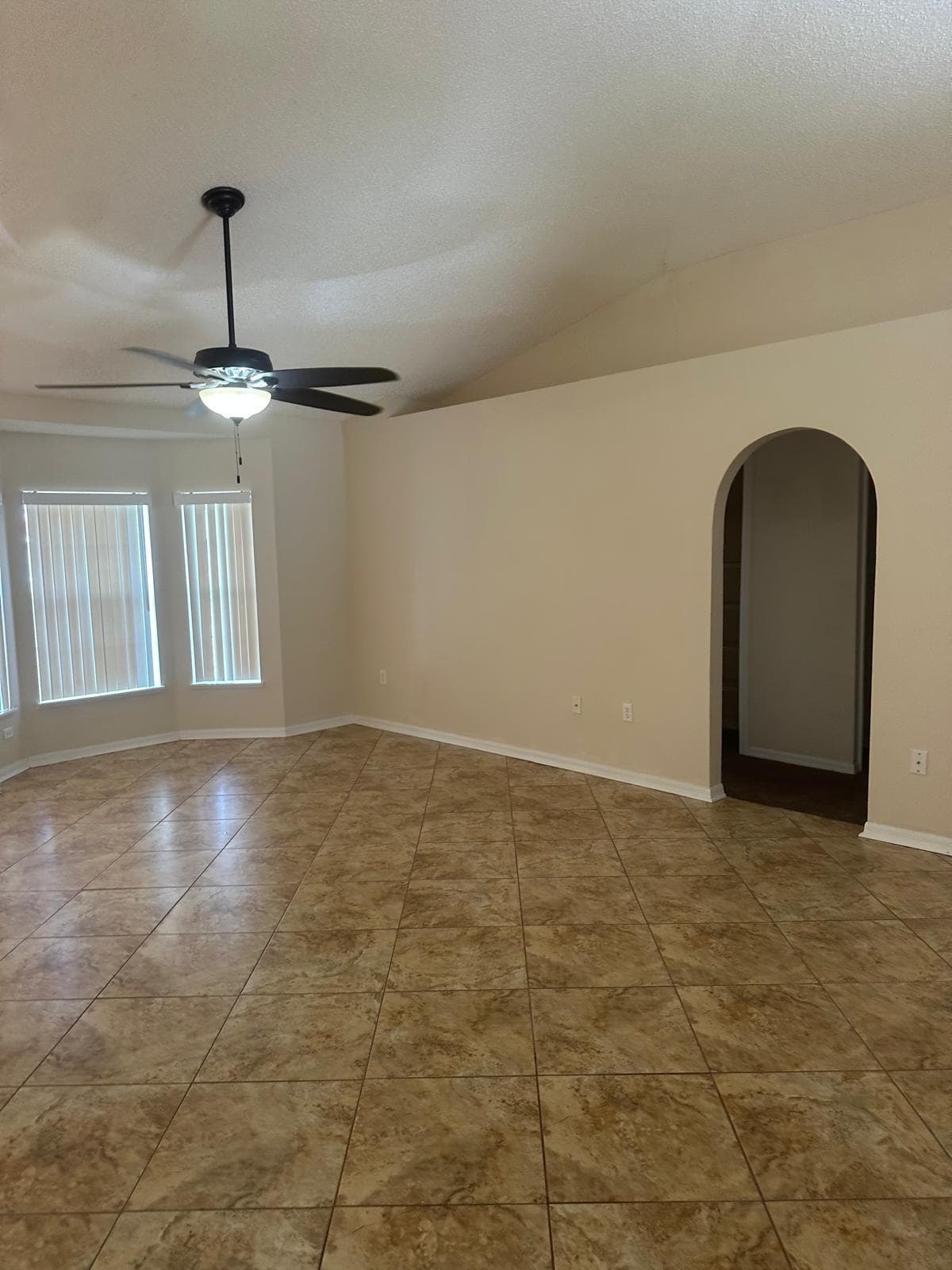 1068 SE Saint Johns St Street SE, Palm Bay, FL 32909 — photo 2 of 15