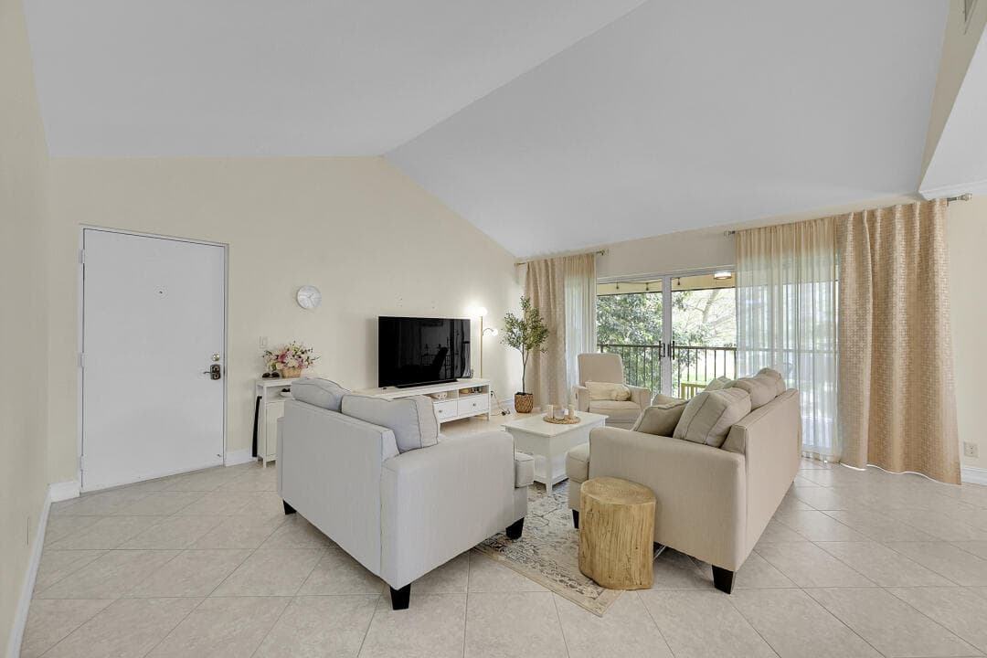 6245 Old Court Road 202, Boca Raton, FL 33433 — photo 8 of 41
