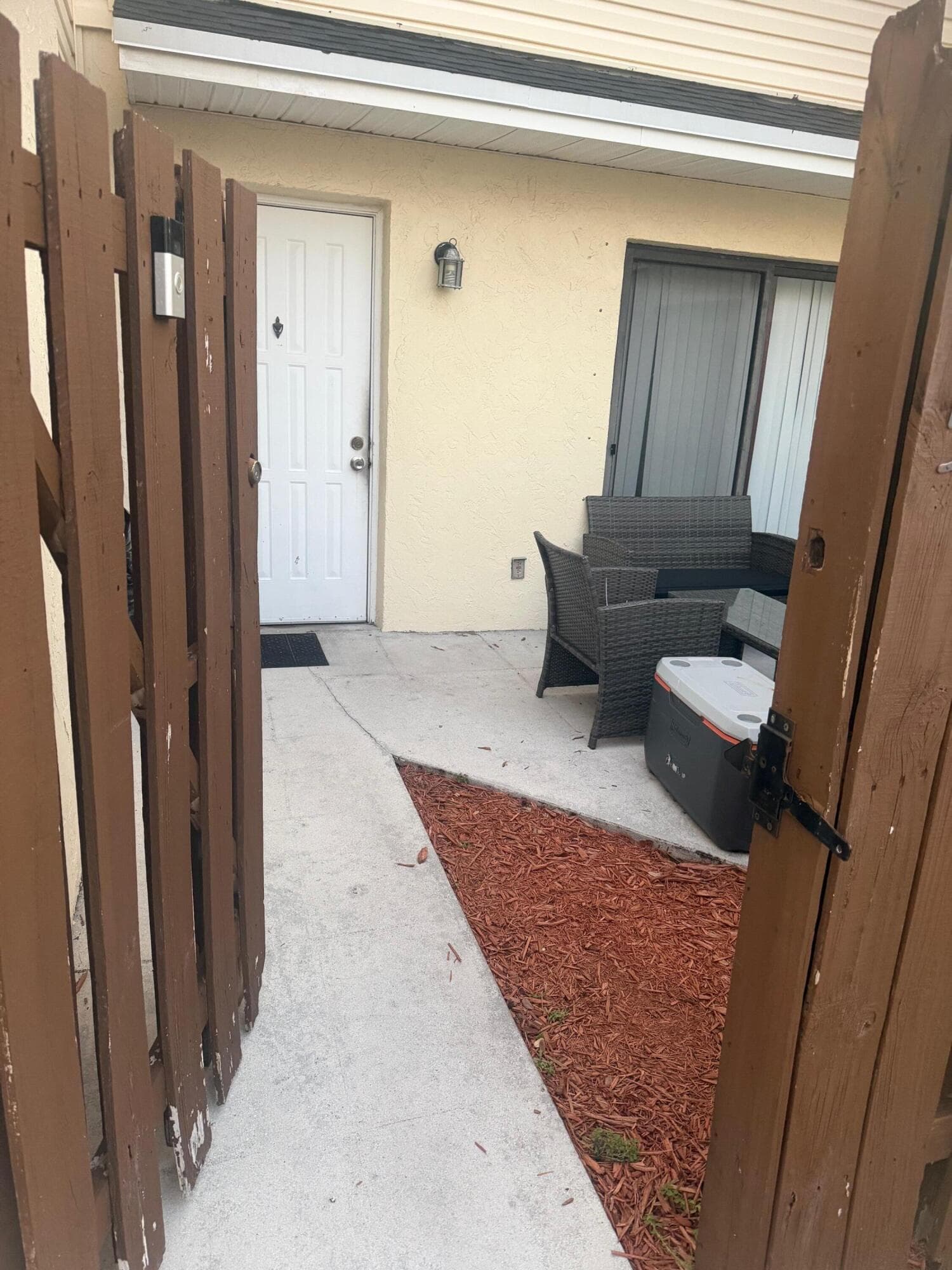 645 Executive Center Drive R-105, West Palm Beach, FL 33401 — photo 3 of 15