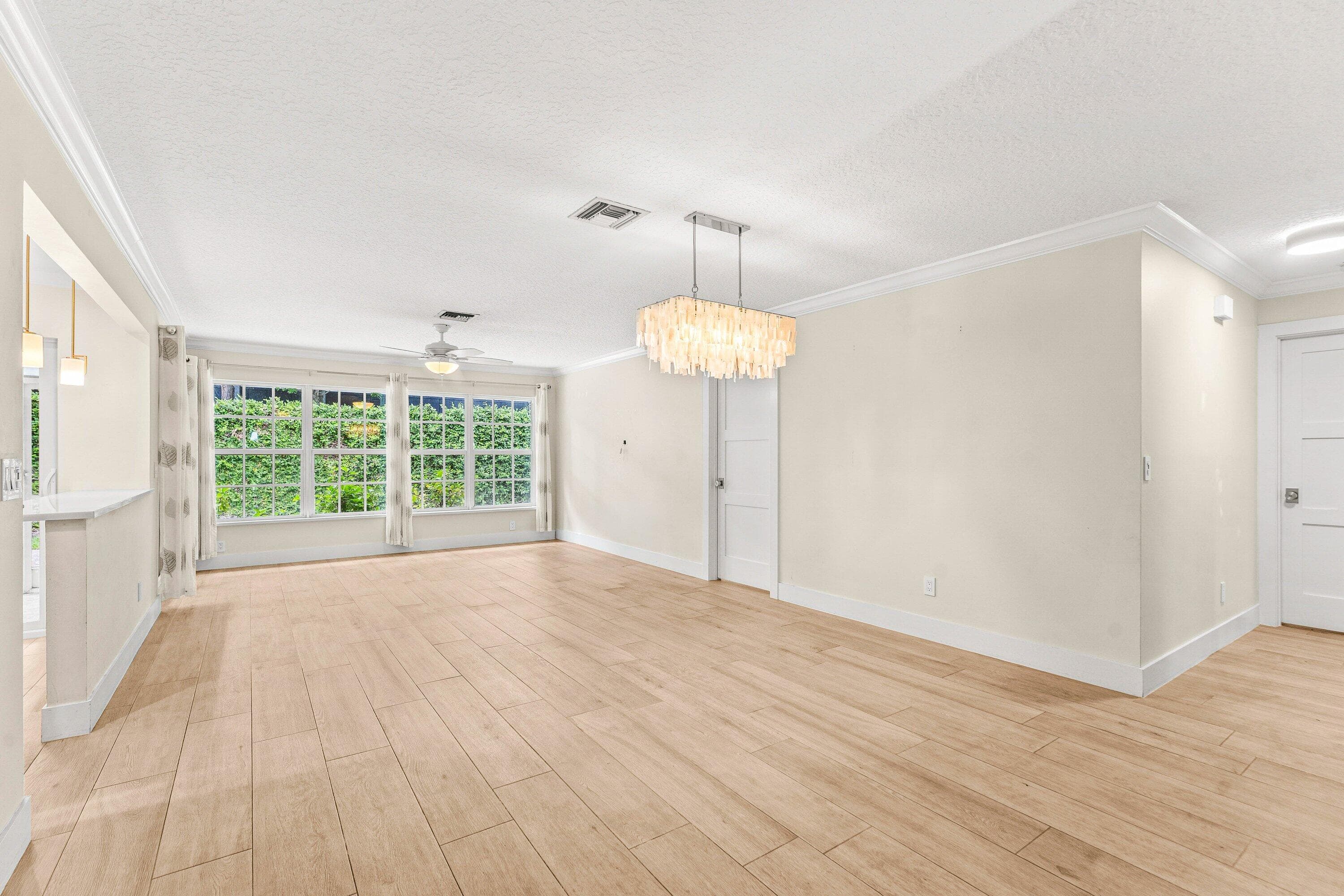 226 Moccasin Trail W, Jupiter, FL 33458 — photo 6 of 37