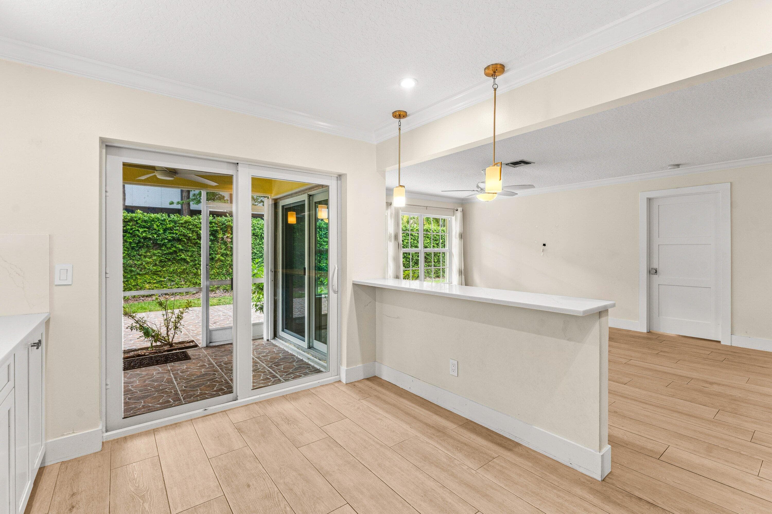 226 Moccasin Trail W, Jupiter, FL 33458 — photo 11 of 37