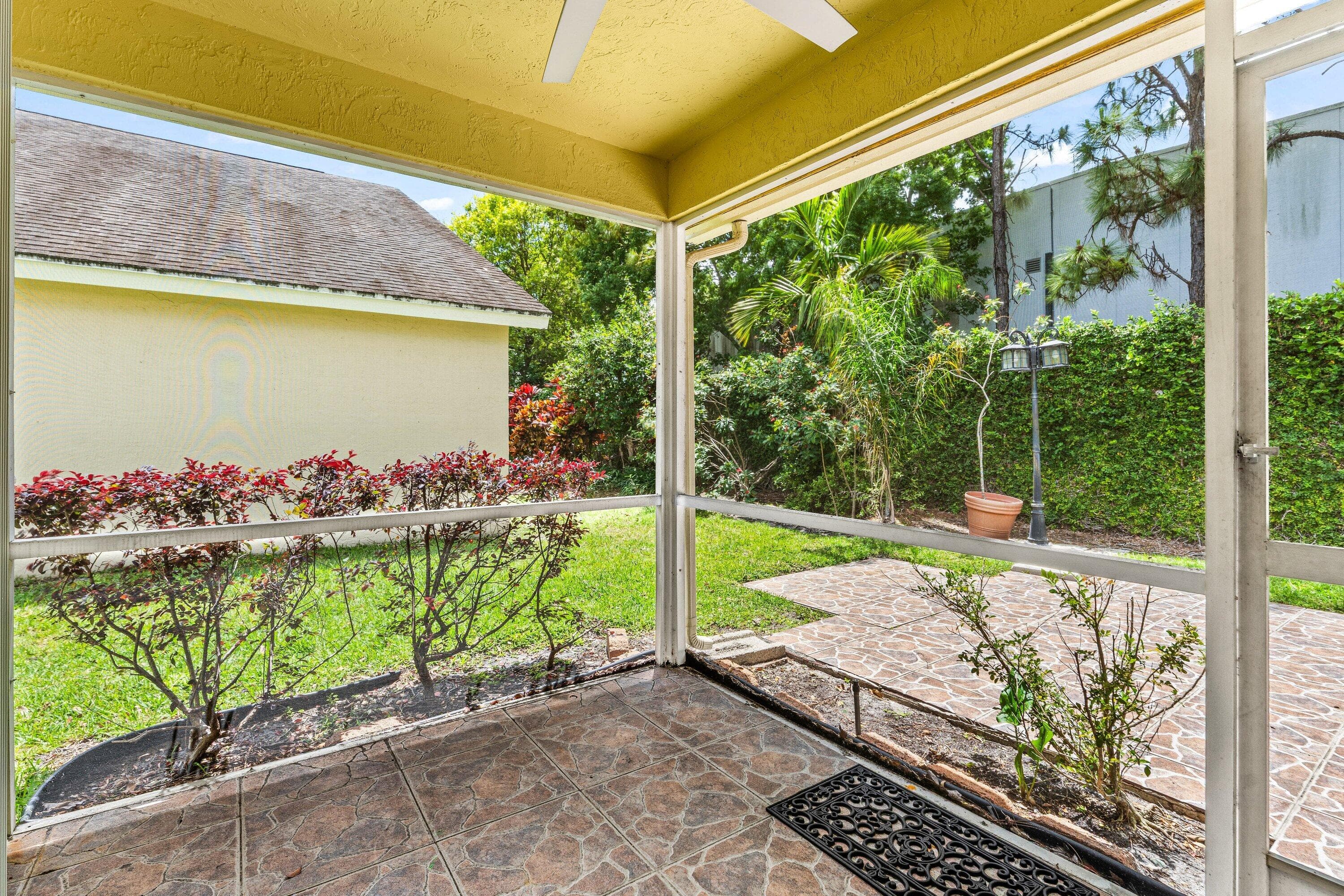 226 Moccasin Trail W, Jupiter, FL 33458 — photo 23 of 37
