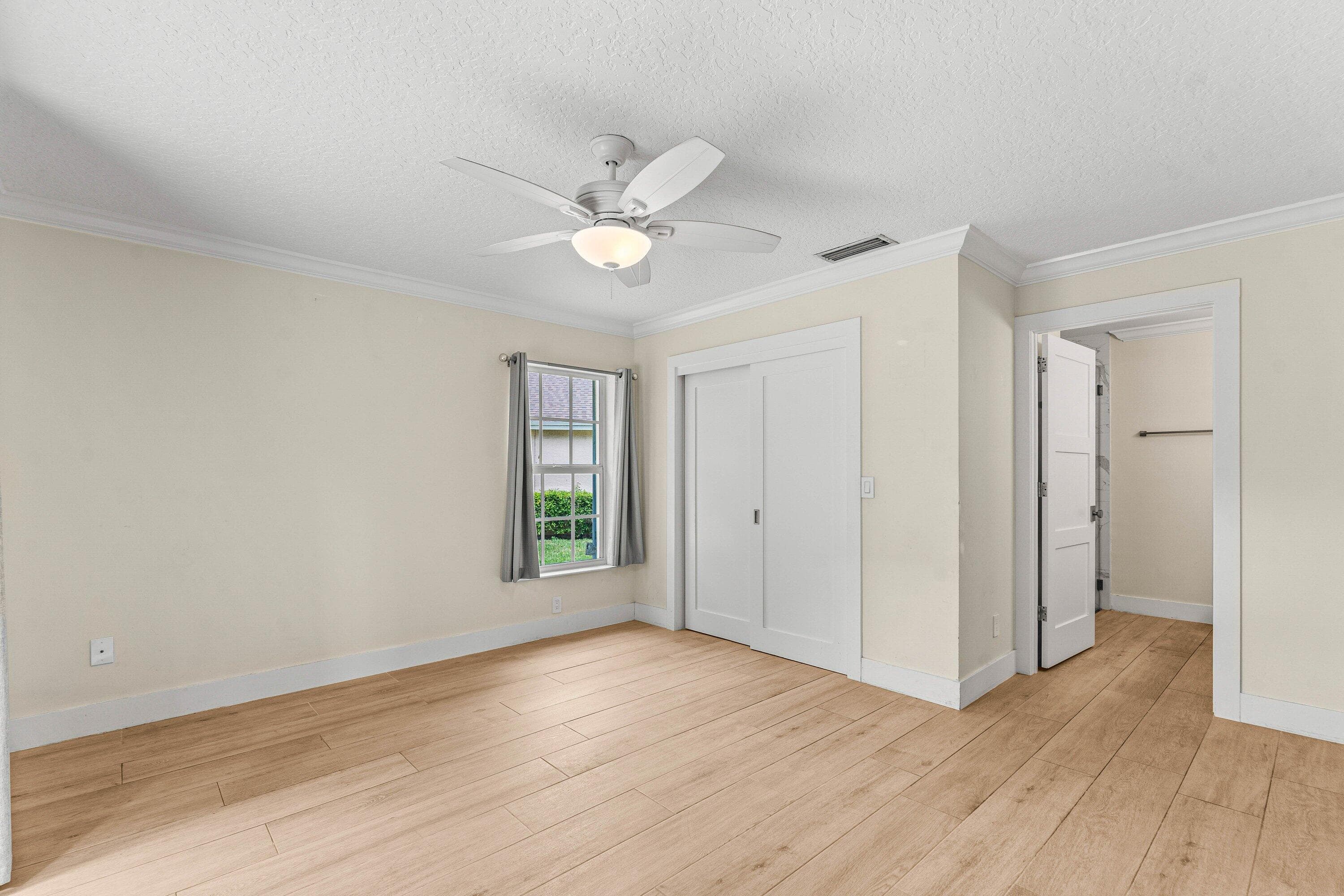 226 Moccasin Trail W, Jupiter, FL 33458 — photo 13 of 37