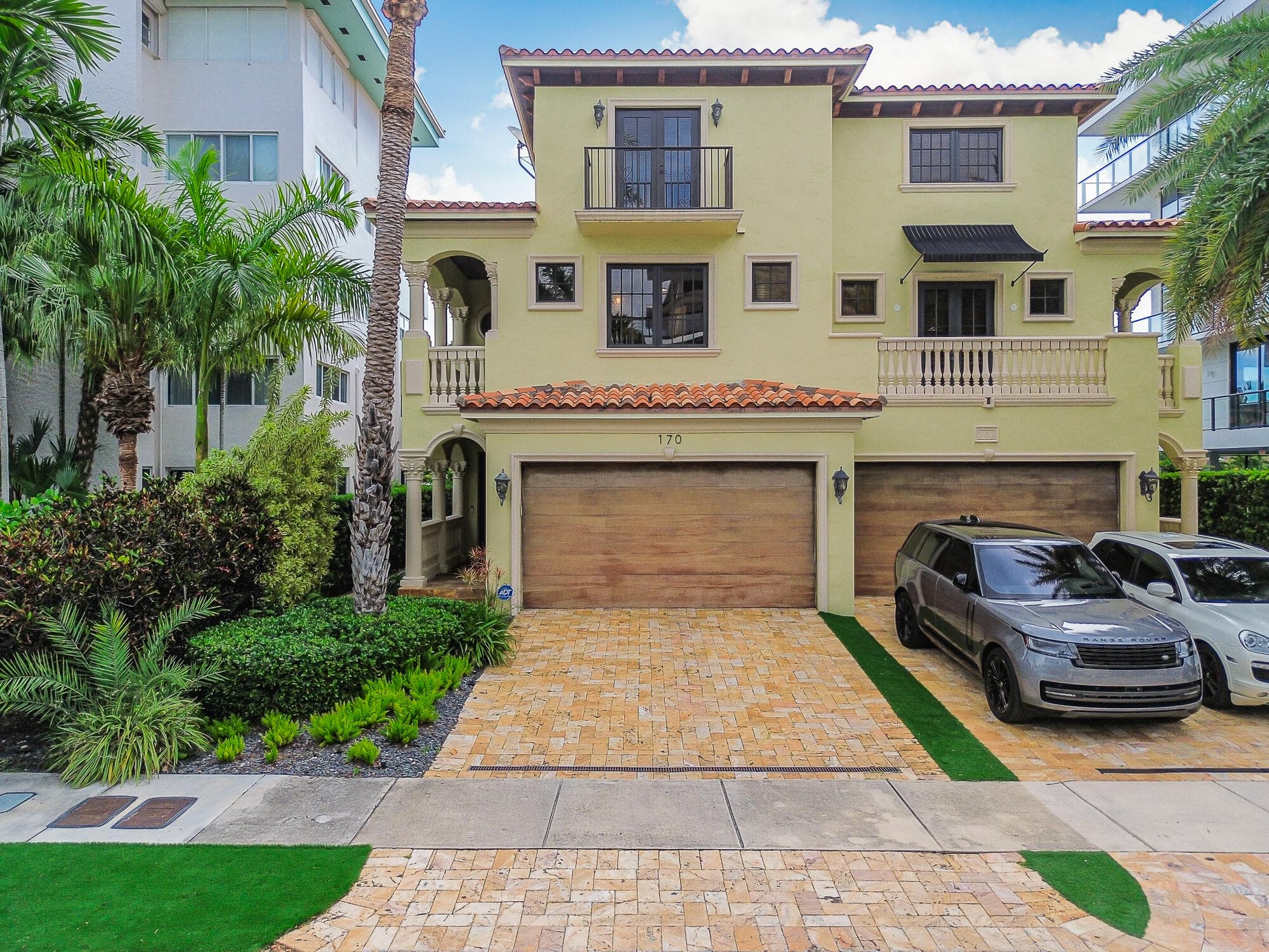 170 Isle Of Venice Drive, Fort Lauderdale, FL 33301 — photo 2 of 103