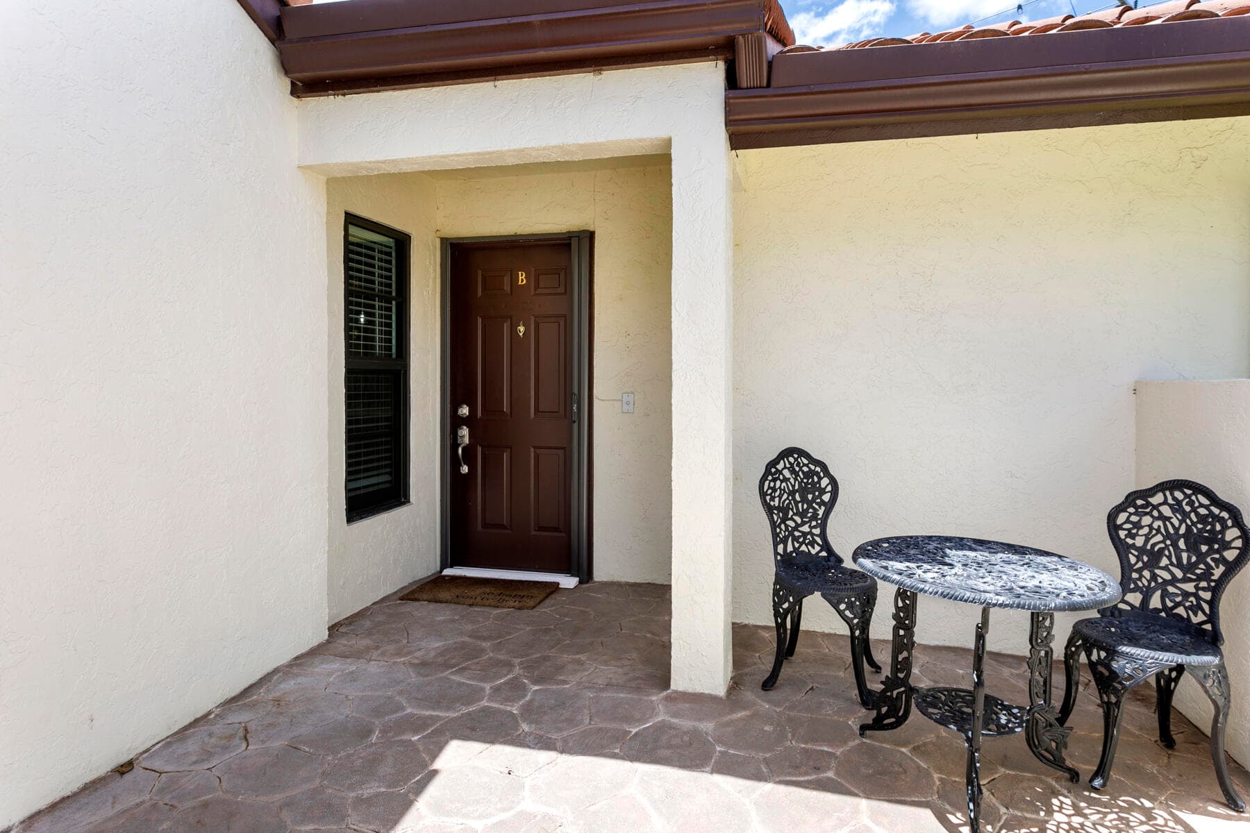 10711 Palm Leaf Drive B, Boynton Beach, FL 33437 — photo 3 of 30