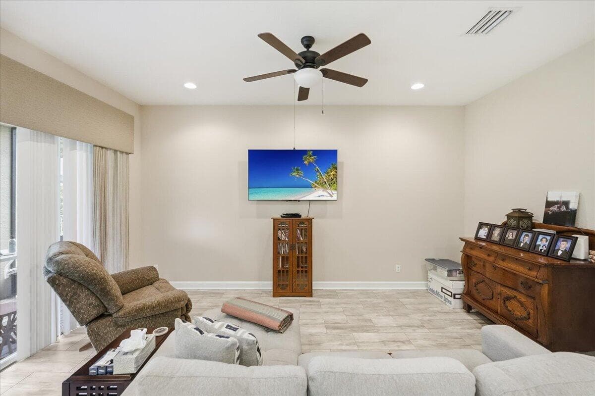 1963 Grey Falcon Circle SW, Vero Beach, FL 32962 — photo 18 of 66