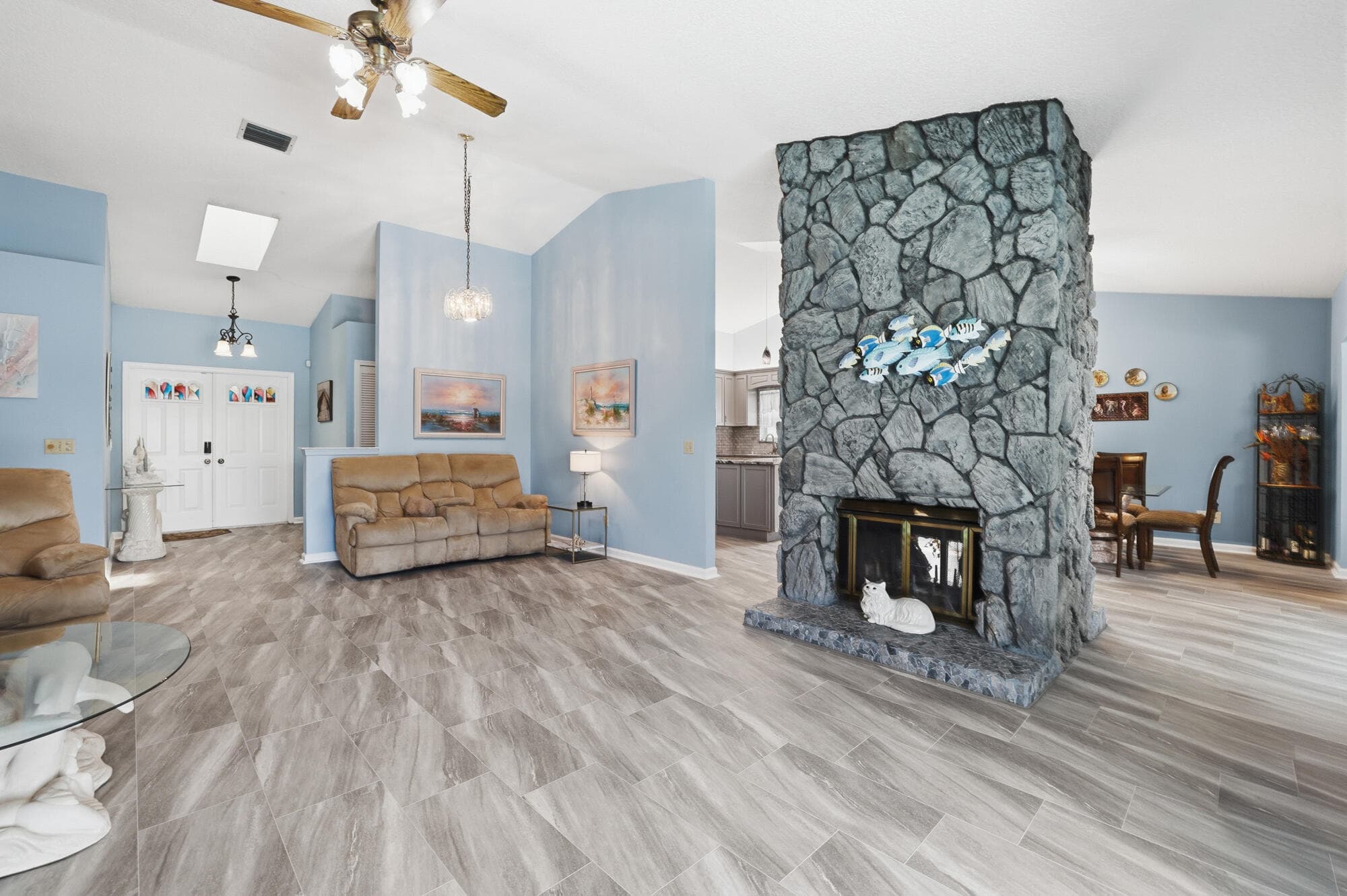191 Parkwood Drive, Royal Palm Beach, FL 33411 — photo 4 of 23