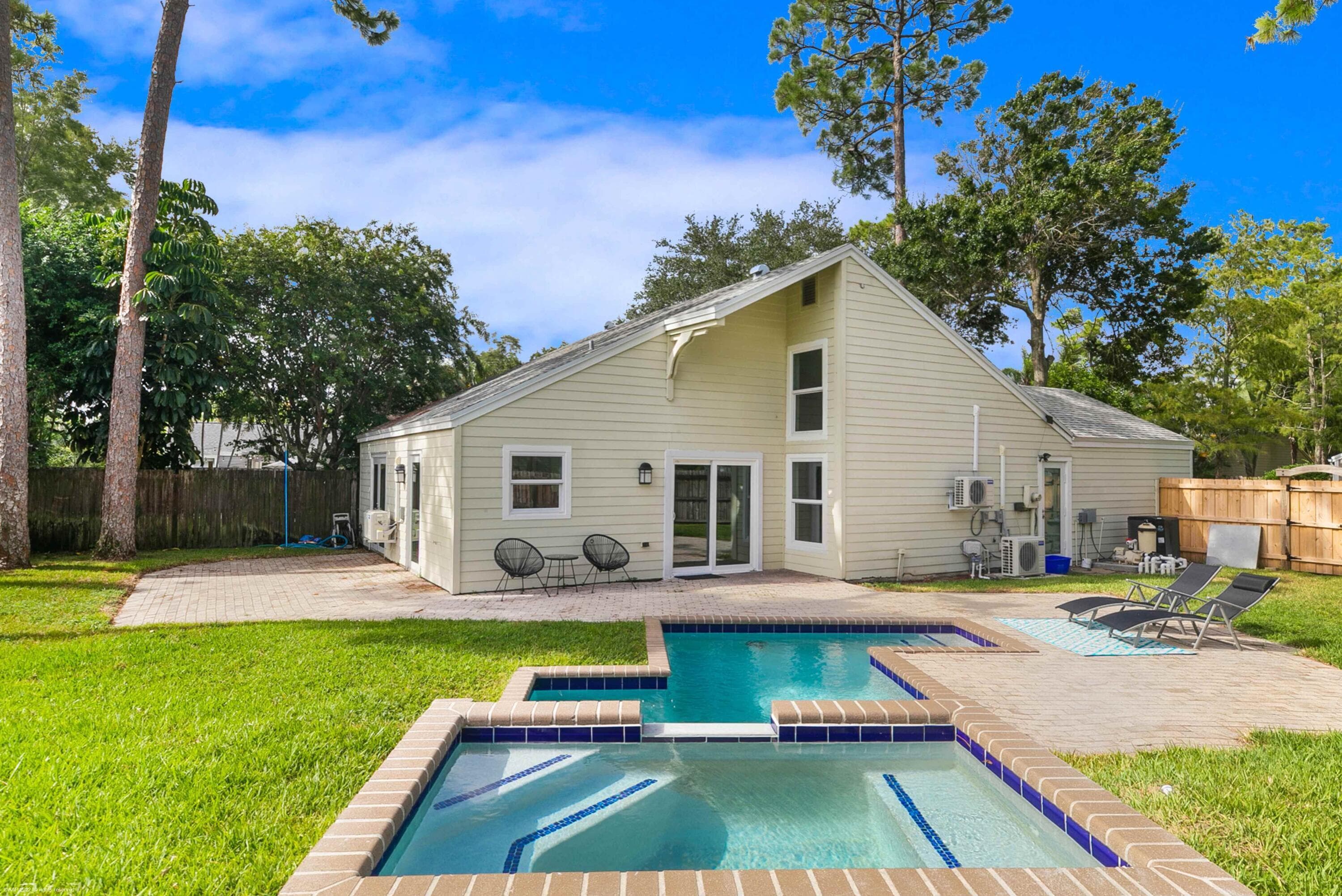 522 Goldenwood Way, Wellington, FL 33414 — photo 12 of 15