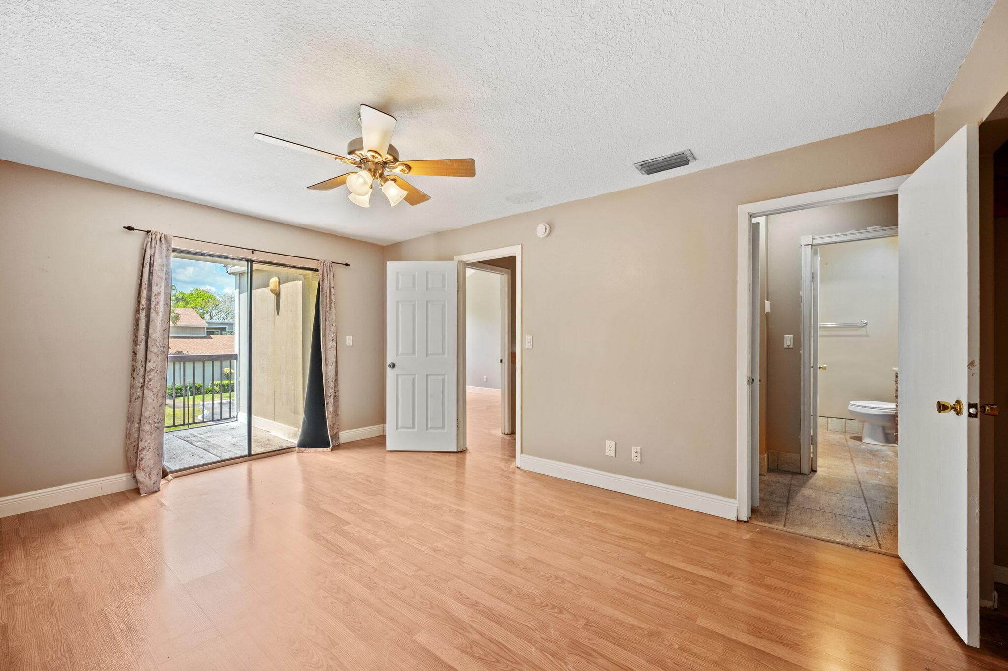 620 Commodore Drive, Plantation, FL 33325 — photo 15 of 36