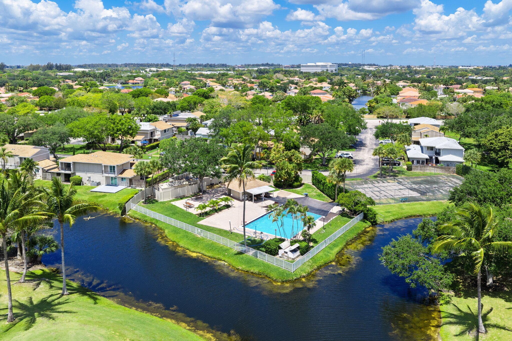 620 Commodore Drive, Plantation, FL 33325 — photo 31 of 36