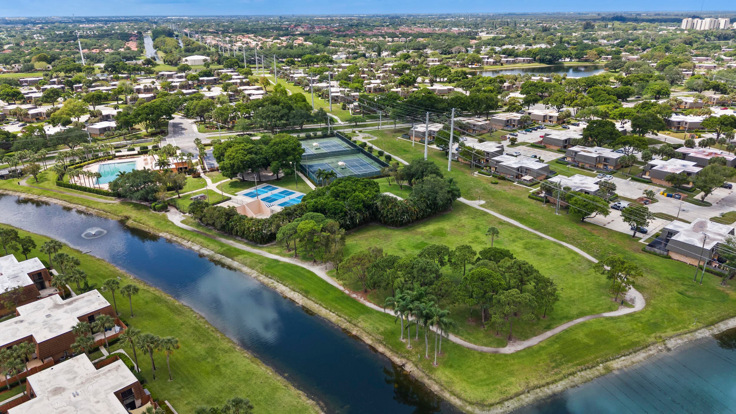 7707 77th Way 7707, West Palm Beach, FL 33407 — photo 24 of 32