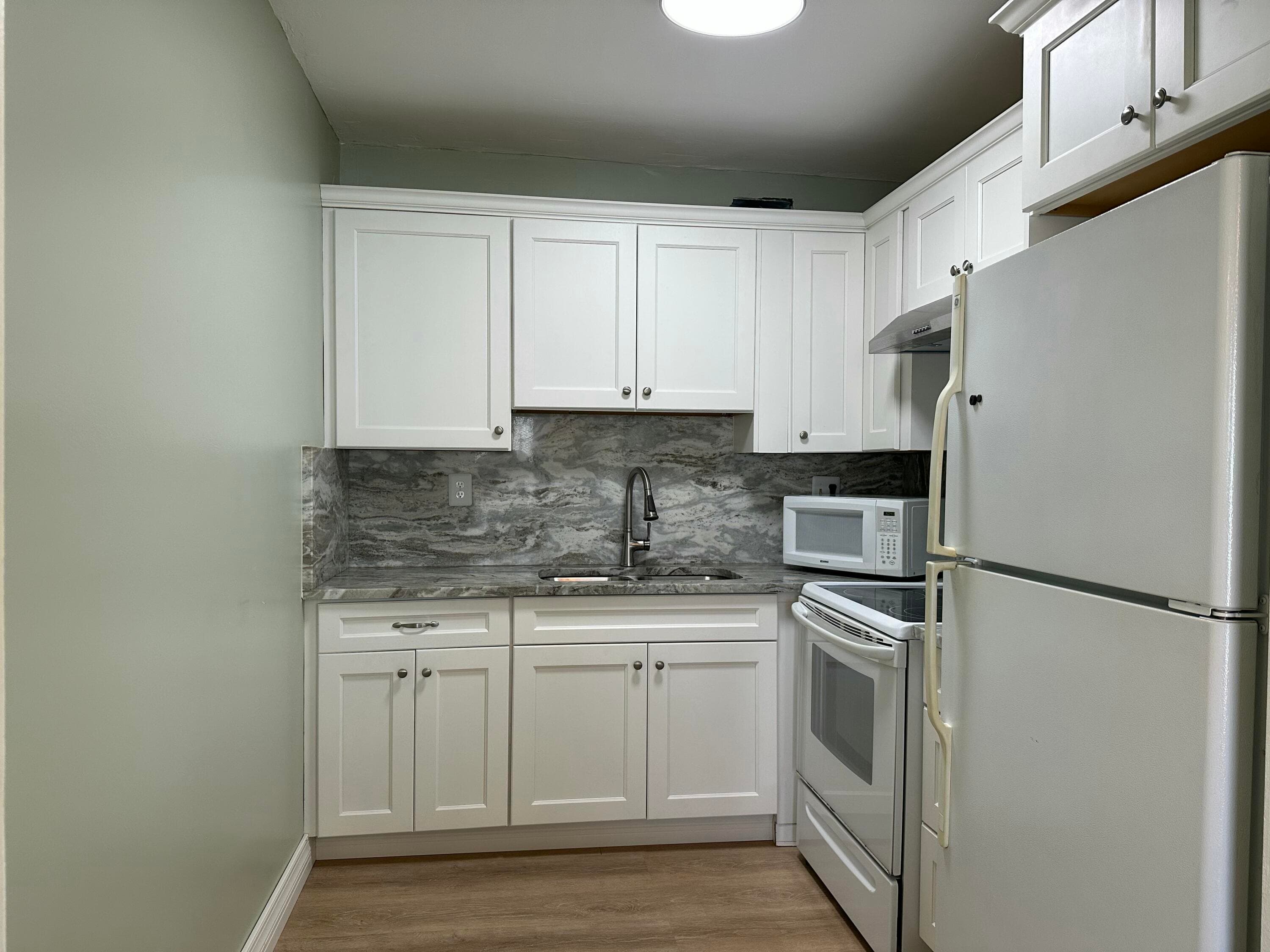 2381 Sunset Avenue 216, Lake Worth, FL 33461 — photo 15 of 52