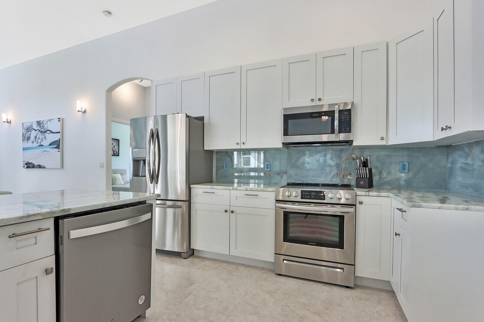 16146 N 72nd Dr Drive N, Palm Beach Gardens, FL 33418 — photo 8 of 50