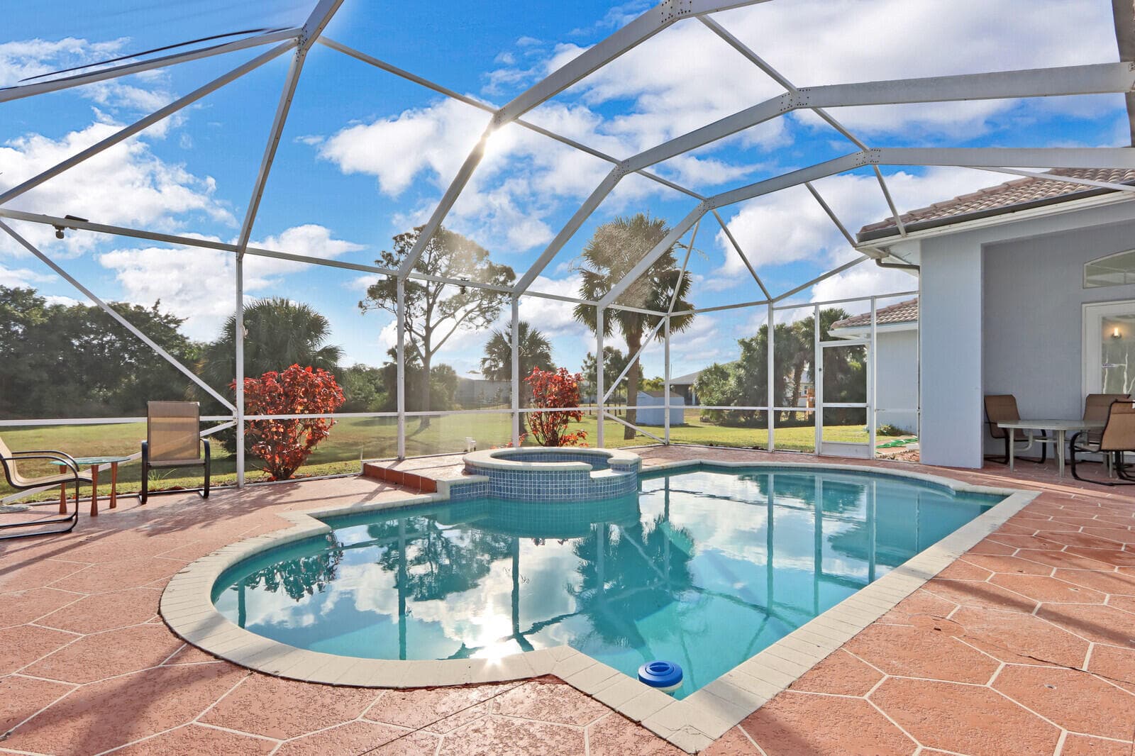 16146 N 72nd Dr Drive N, Palm Beach Gardens, FL 33418 — photo 42 of 50