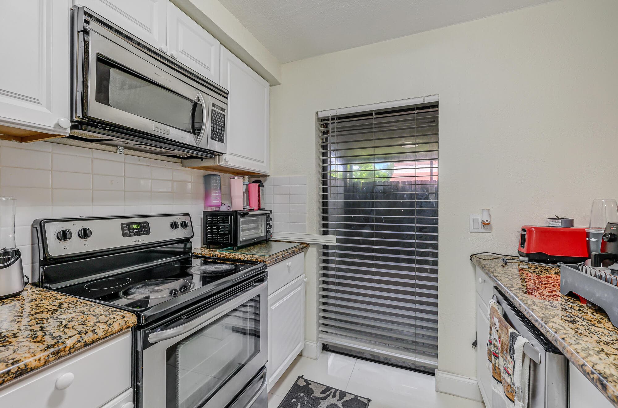 4003 W Woodscape Drive 2-k, Miramar, FL 33023 — photo 17 of 60