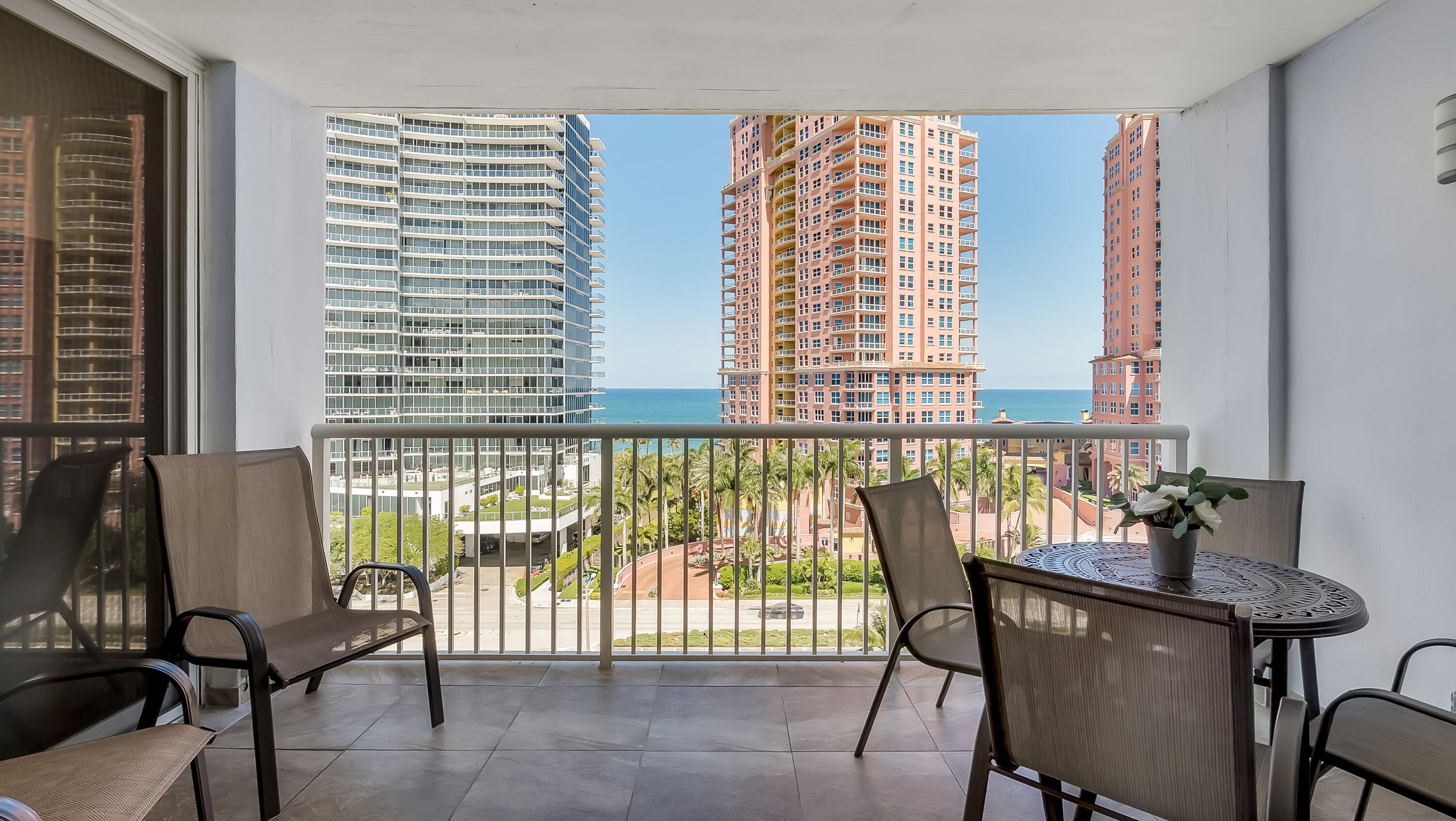 2200 NE 33rd Avenue 10k, Fort Lauderdale, FL 33305 — photo 6 of 37